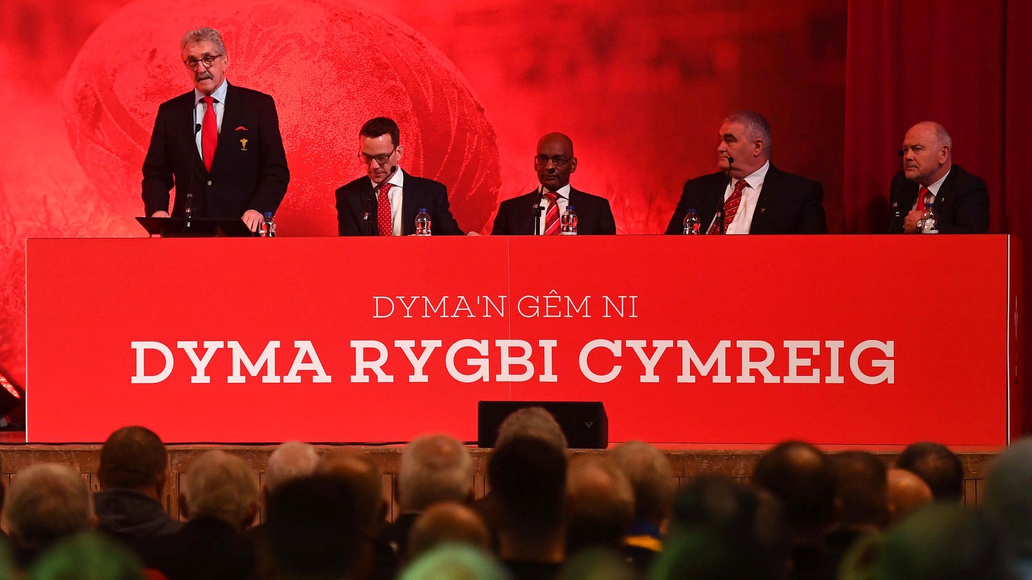 WRU president Gerald Davies addresses the Welsh Rugby Union extraordinary general meeting in March 2023