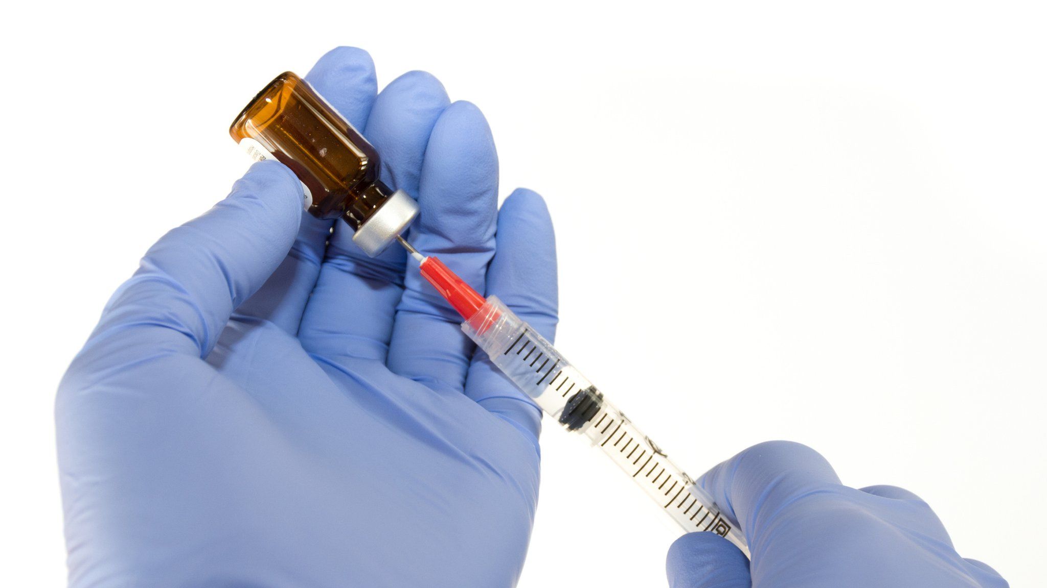 Preparing a steroid injection