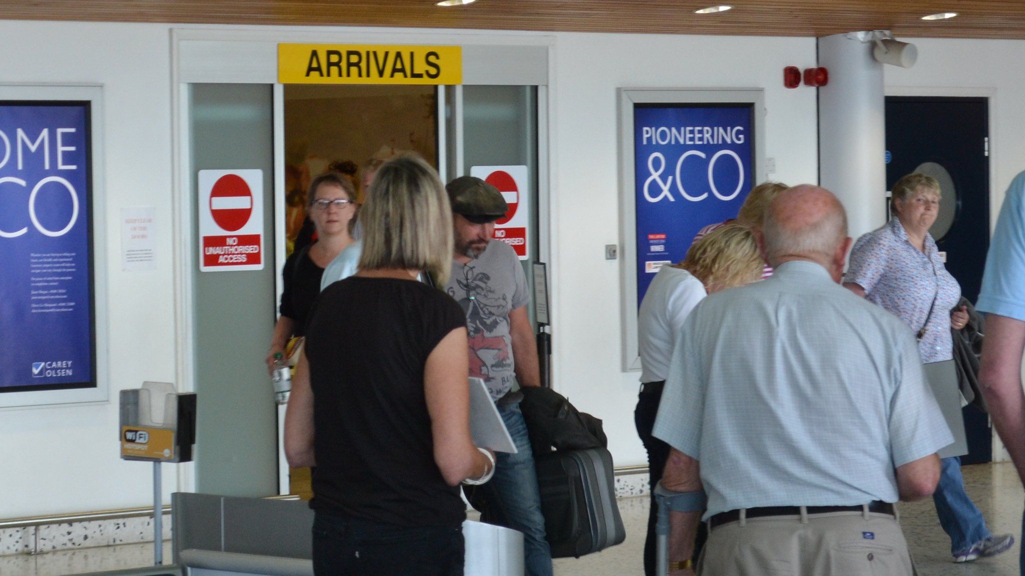Guernsey Airport arrivals