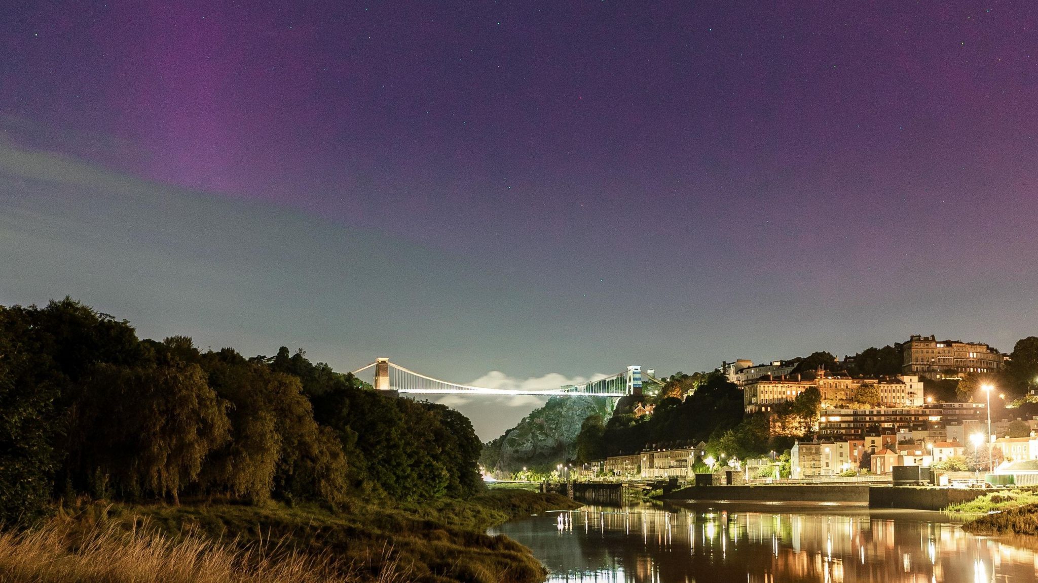 A purple sky over the Clifton Suspension Bridge in Bristol 