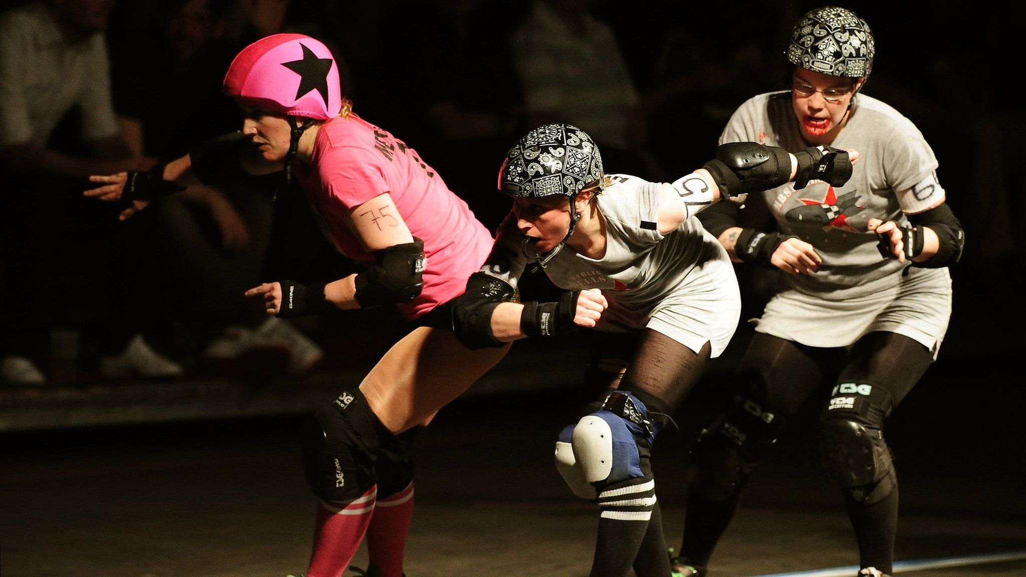Roller Derby: How To Hit