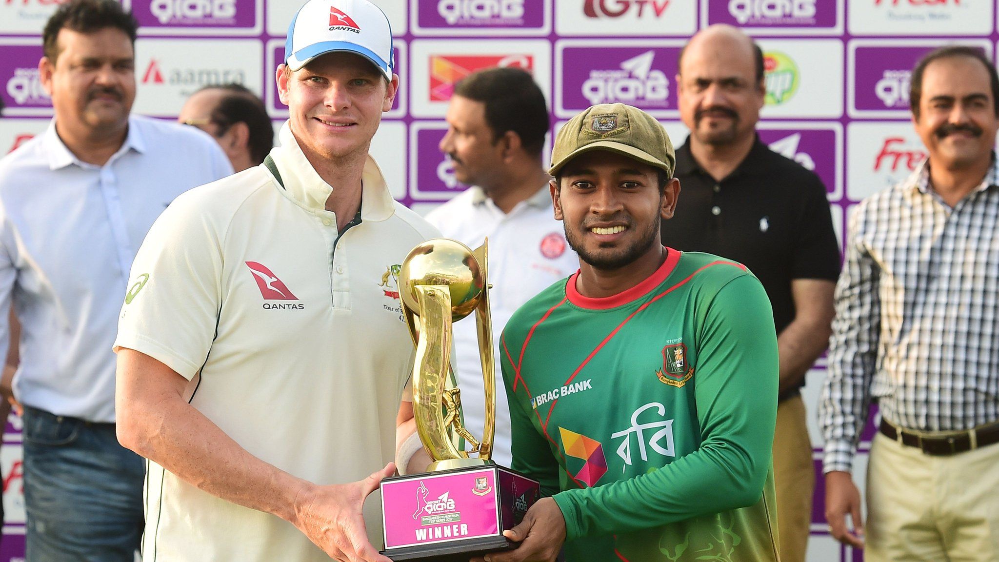 Captains Steve Smith and Mushfiqur Rahim with the Test series trophy