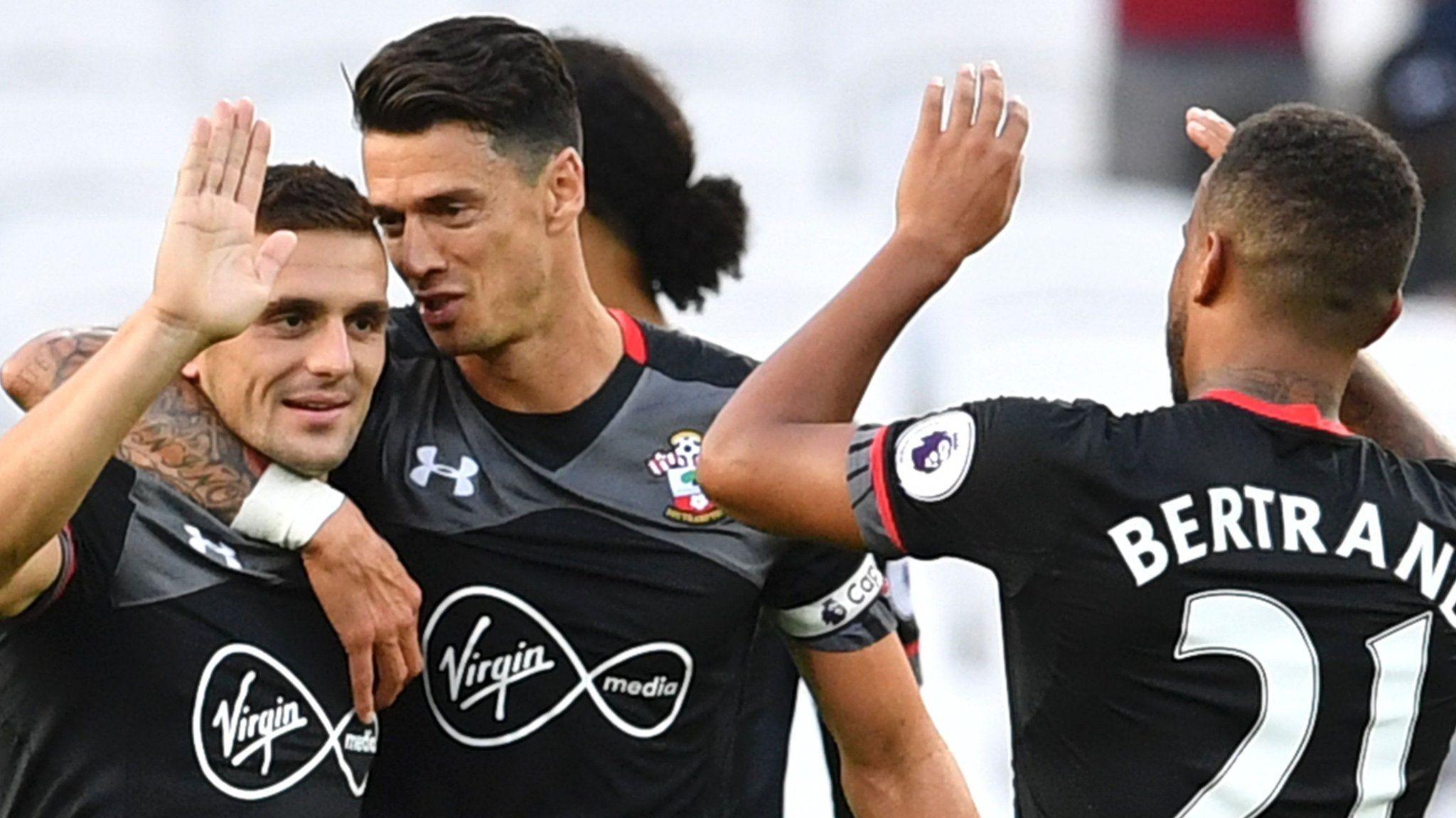 West Ham United 0-3 Southampton - BBC Sport