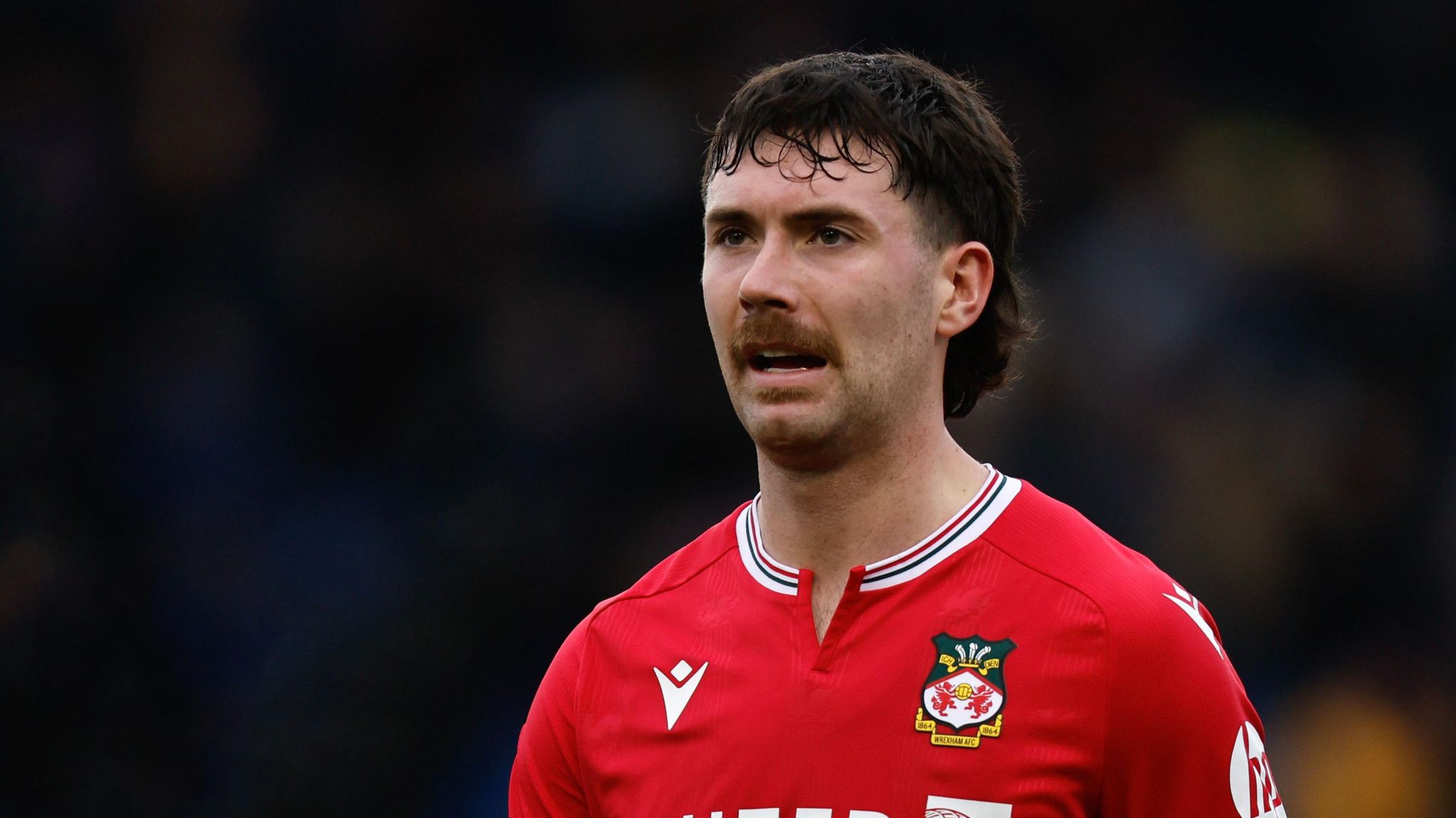 Wrexham midfielder Tom O'Connor signs new three-year deal - BBC Sport