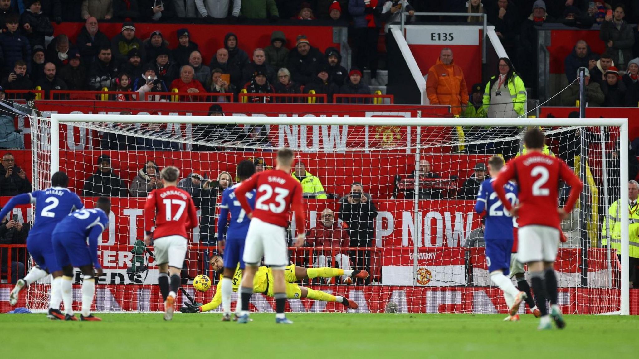 Man Utd 2-1 Chelsea: Robert Sanchez Ends Run Of Premier League 