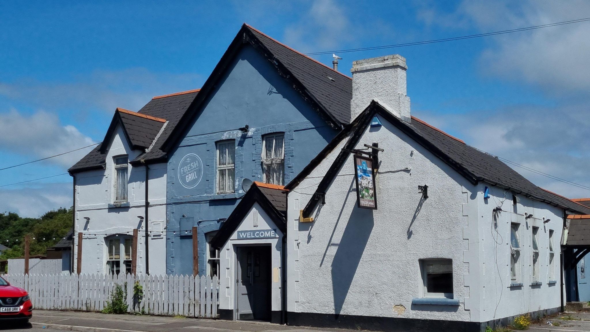 The outside of a pub in Barry