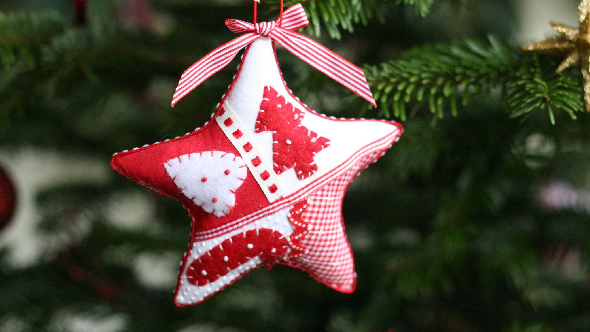 Christmas tree decoration