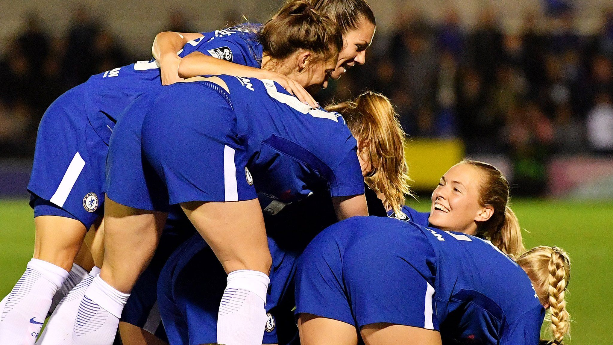 Chelsea Ladies celebrate