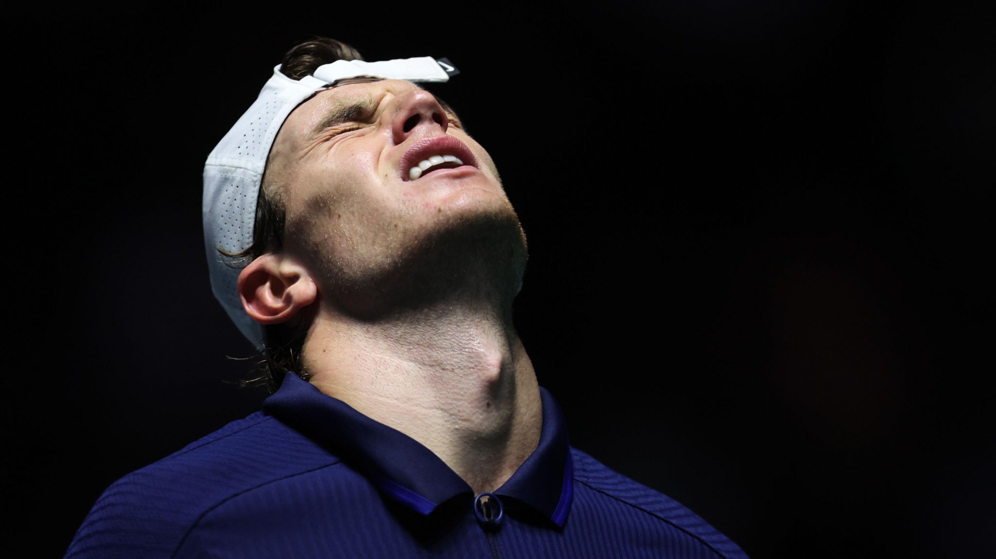 Jack Draper reacts during his Davis Cup decision   against Argentina