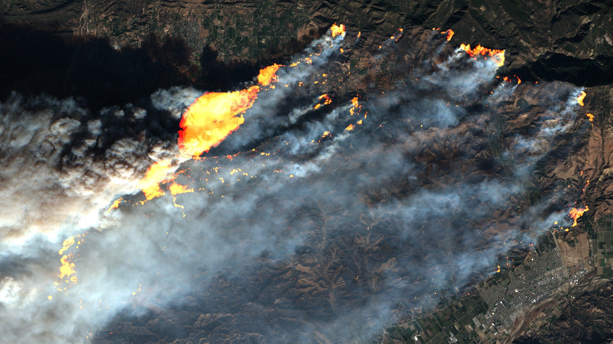 Satellite image of California wildfires
