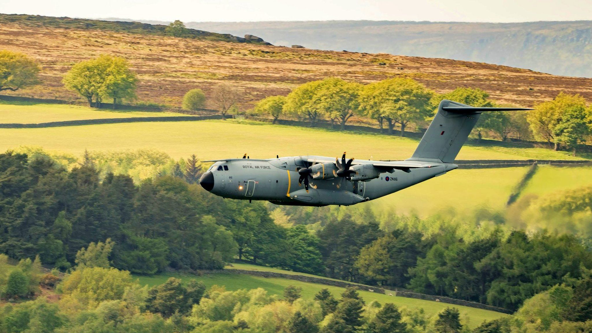 Atlas A400 in Derbyshire