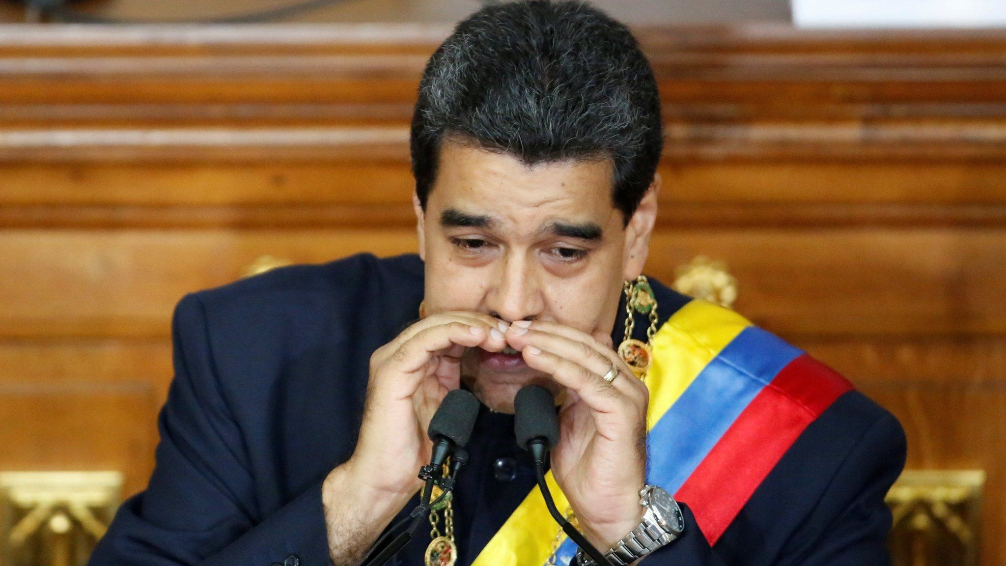 Venezuela's Presidente Nicolas Maduro gestures as he speaks during a session of the National Constituent Assembly