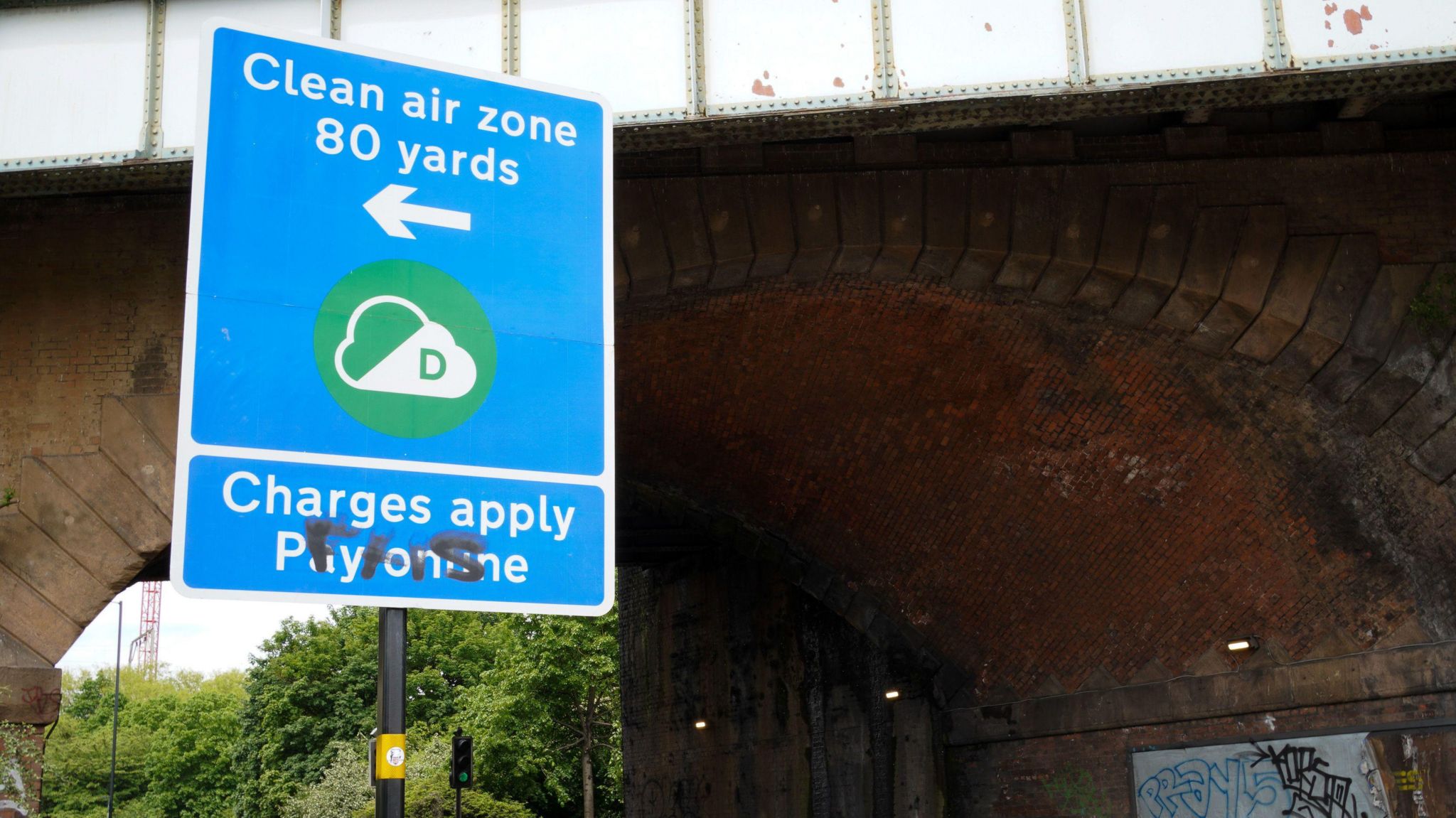 Birmingham city centre clean air zone signs