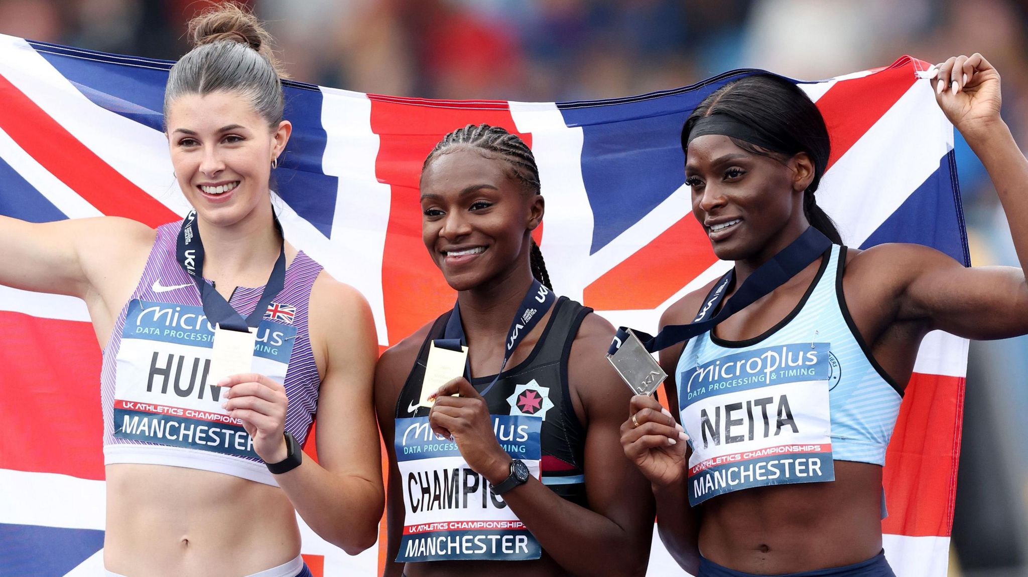 Dina Asher-Smith wins the UK 200m title