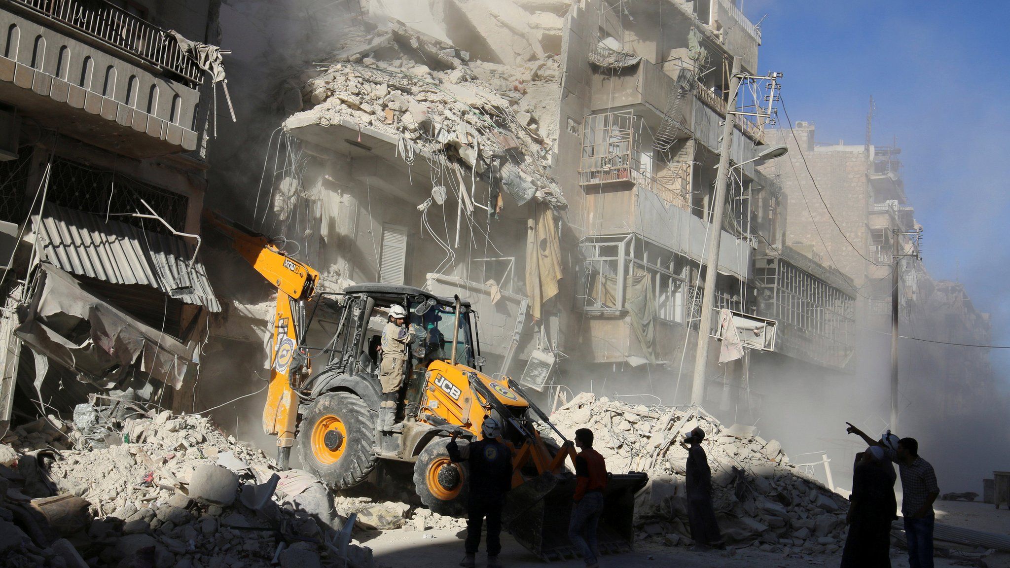 Damaged building after air strikes on the rebel held Tariq al-Bab neighbourhood of Aleppo, Syria September 24, 2016.