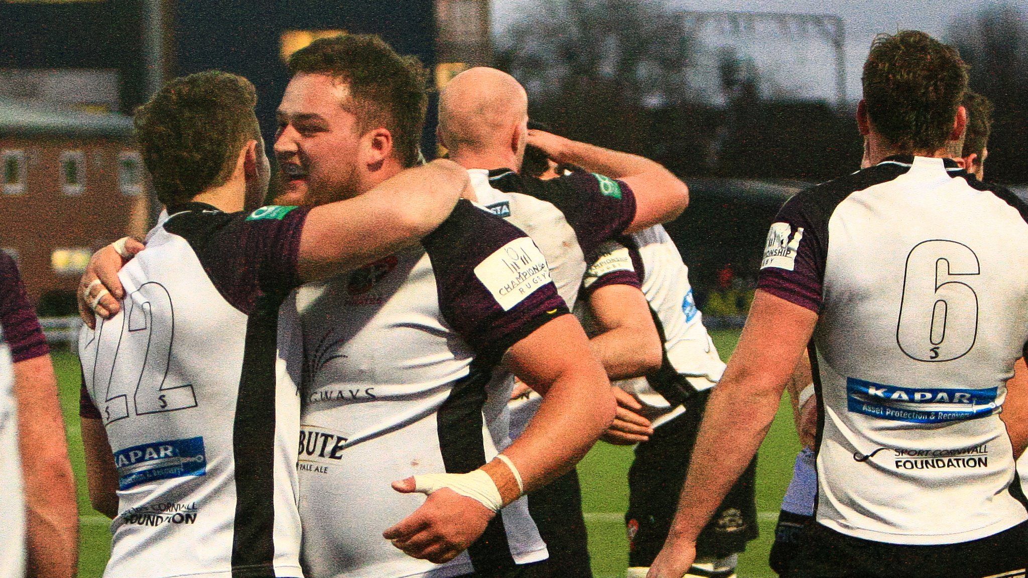 Cornish Pirates celebrate