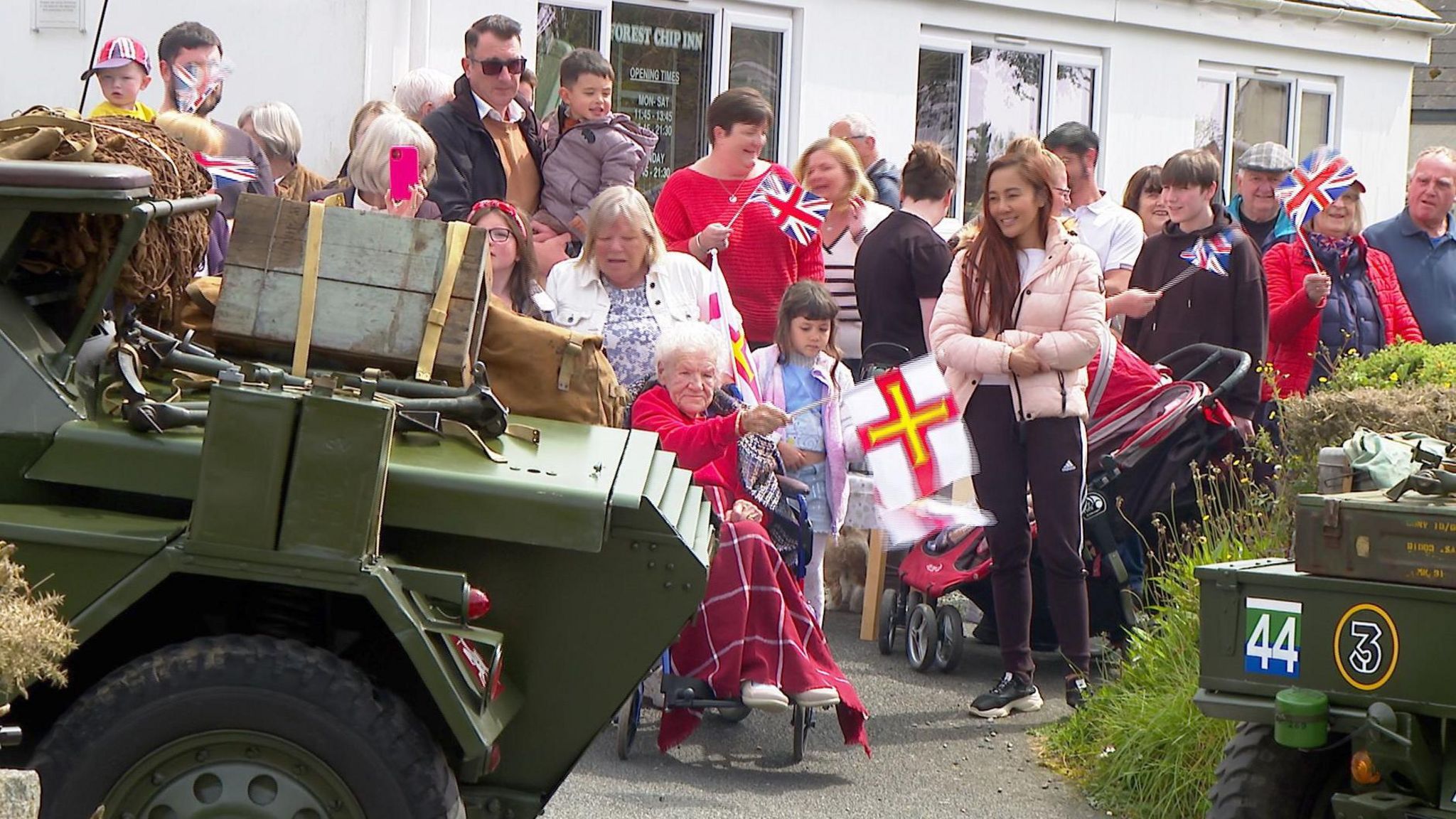 Special Guernsey Liberation Day Cavalcade For Centenarian - BBC News