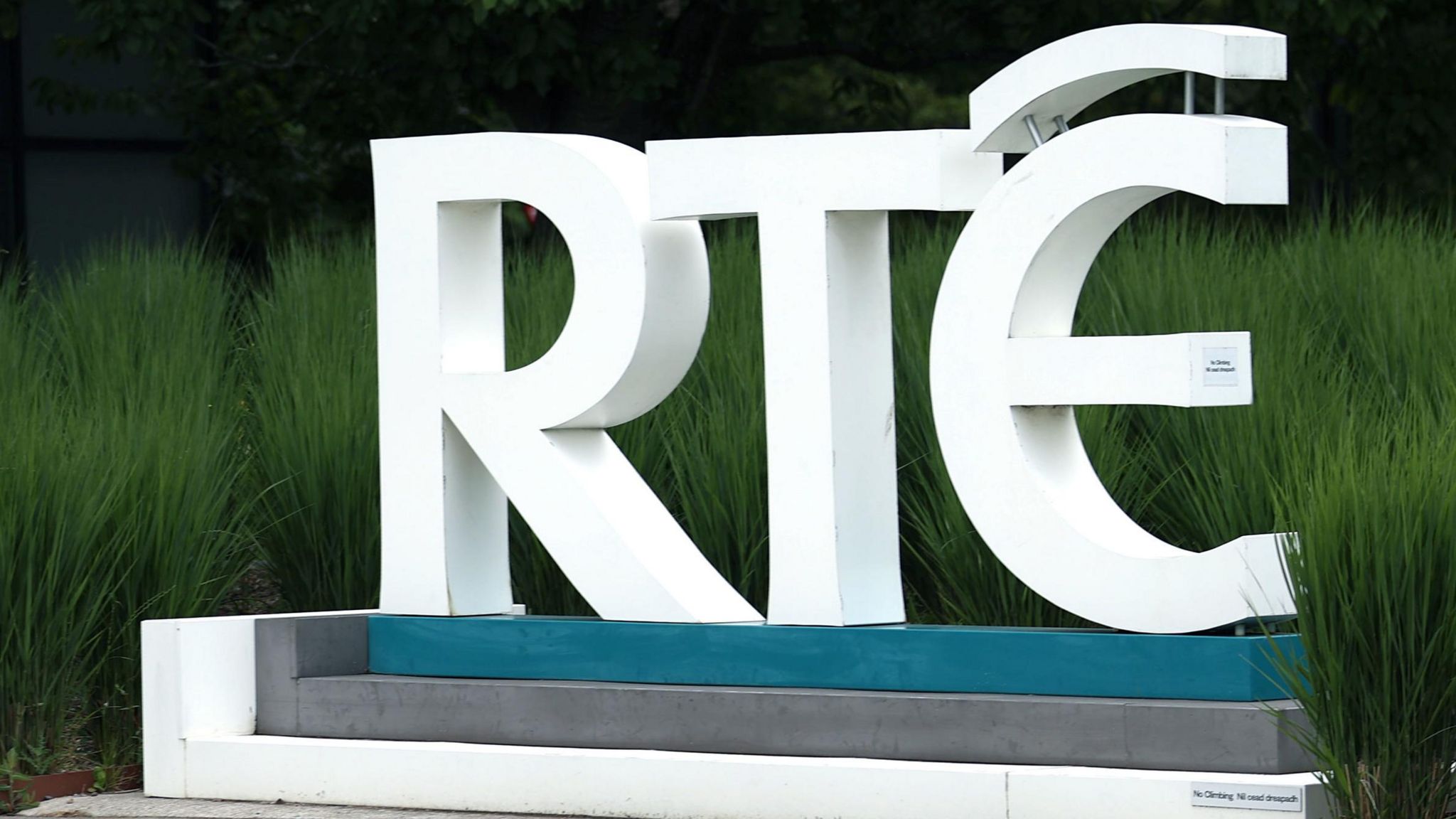 RTÉ sign