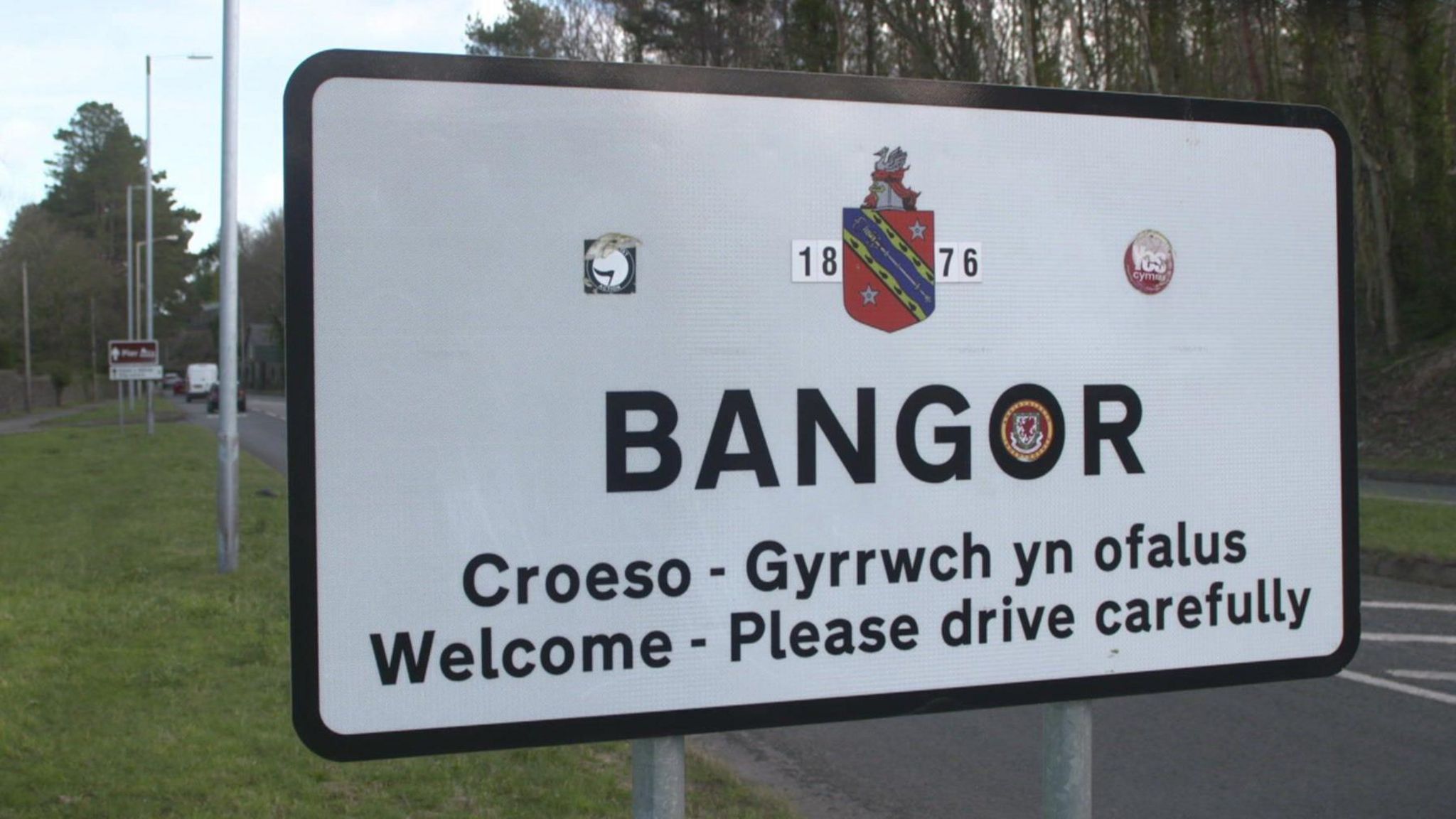 Arwydd dinas Bangor
