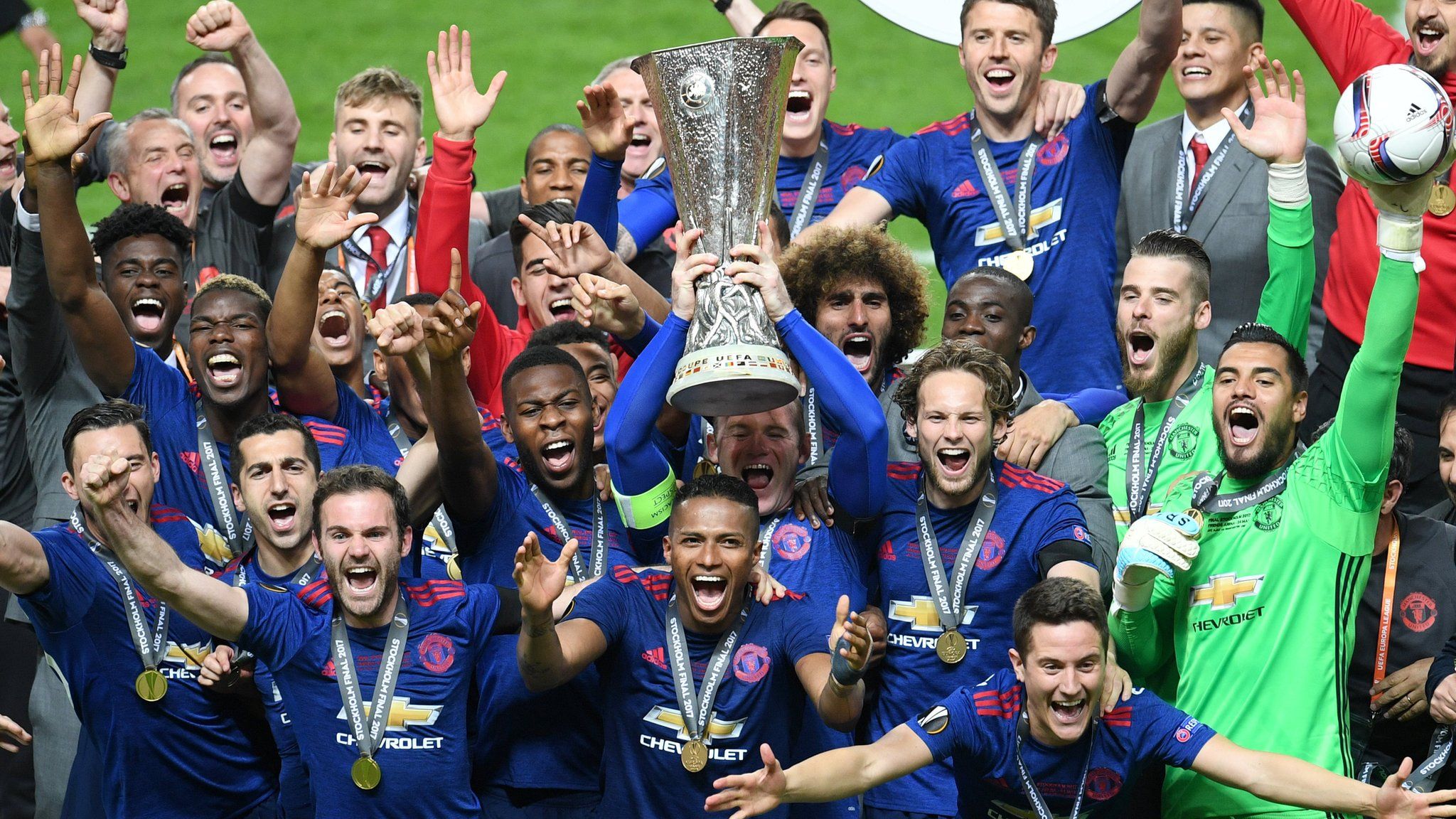 Manchester United with the Europa League trophy