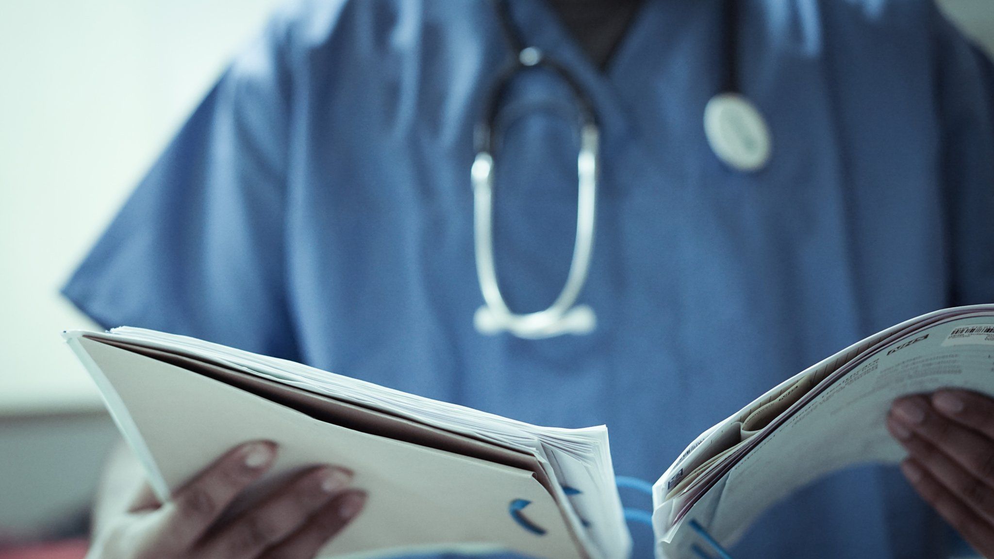 Groundbreaking Change Nhs To Ban Bosses Silencing Whistleblowers - 2jpoqbo