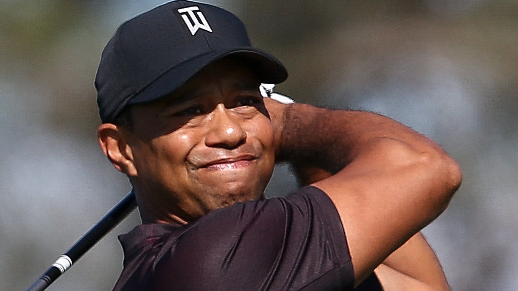 Tiger Woods makes cut after last-hole birdie at Farmers Insurance Open ...