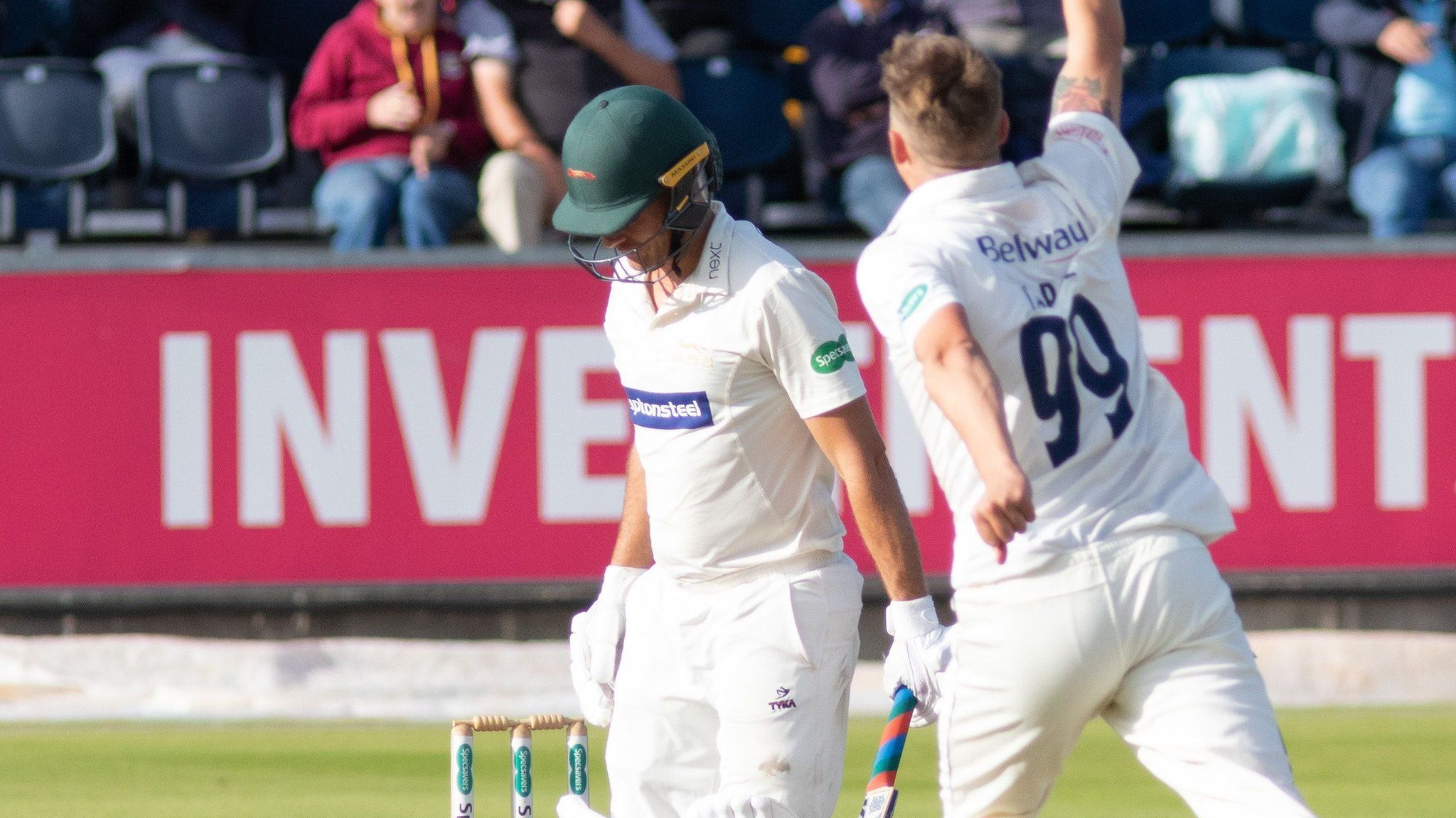 Brydon Carse celebrates a wicket