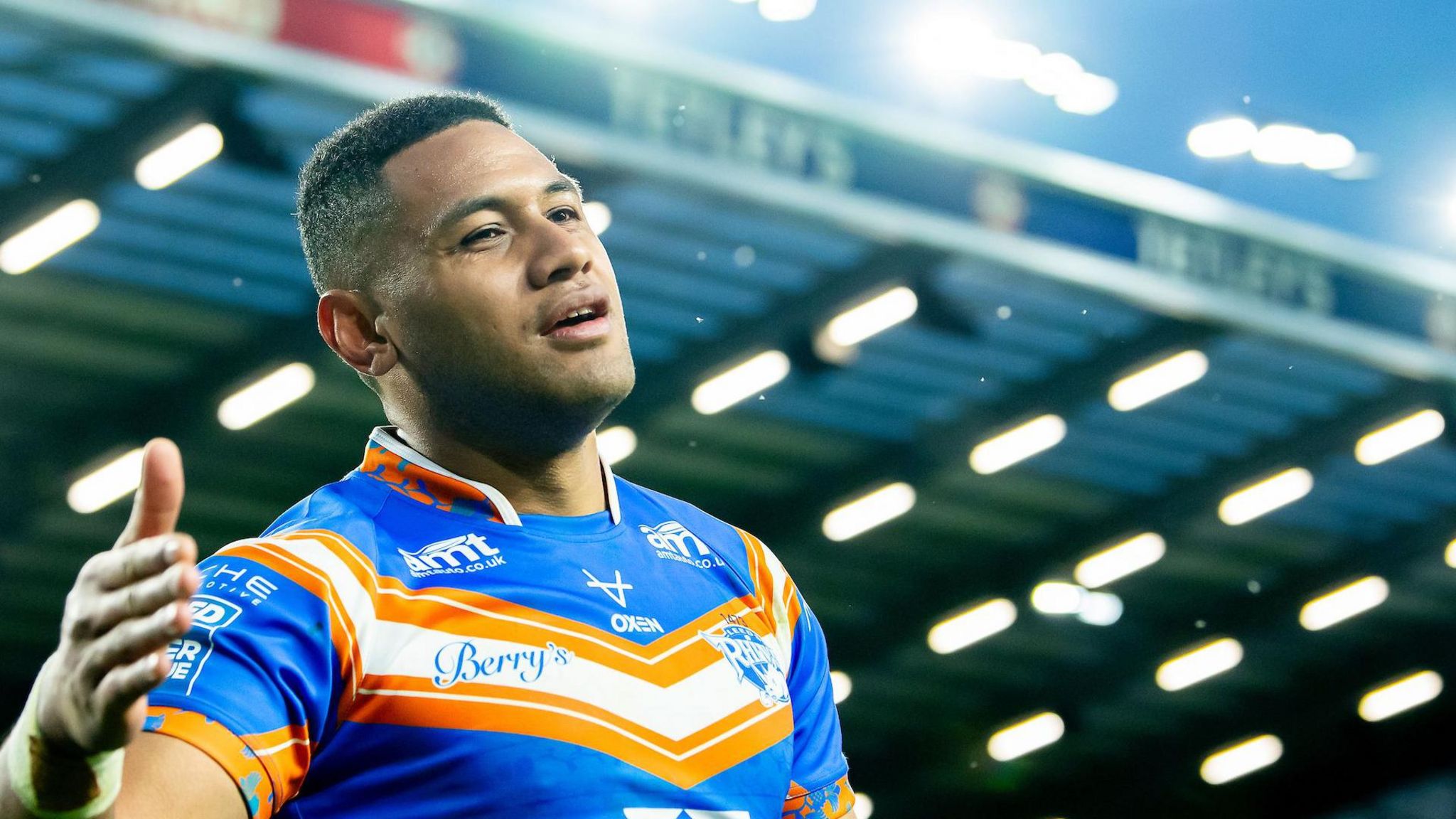 Leeds Rhinos trio David Fusitu'a, Luis Roberts and Corey Johnson to leave  club - BBC Sport