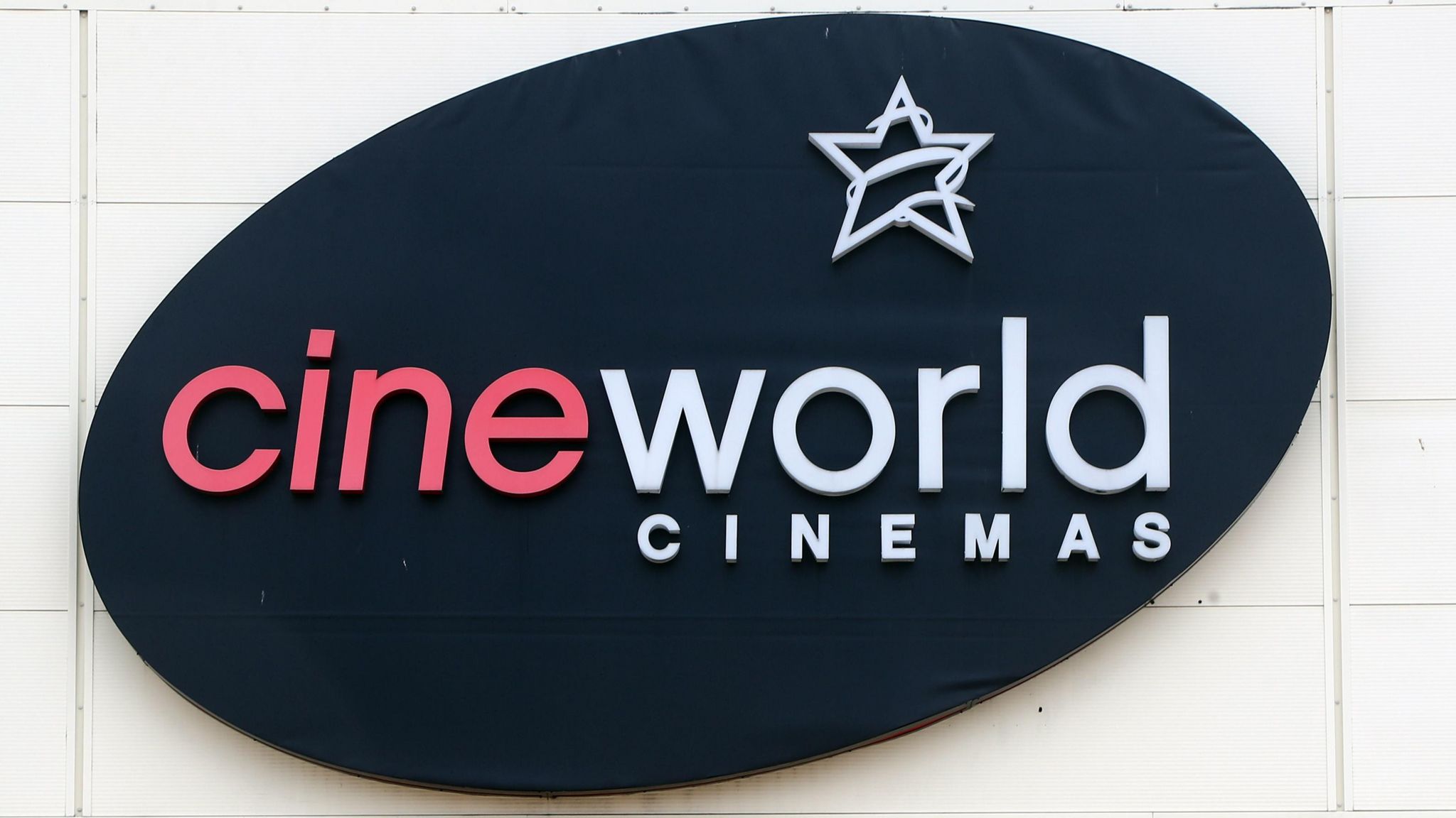 Cineworld cinemas sign