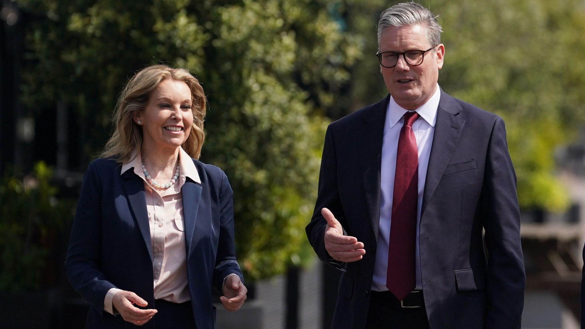New Labour MP Natalie Elphicke walks with party leader Sir Keir Starmer