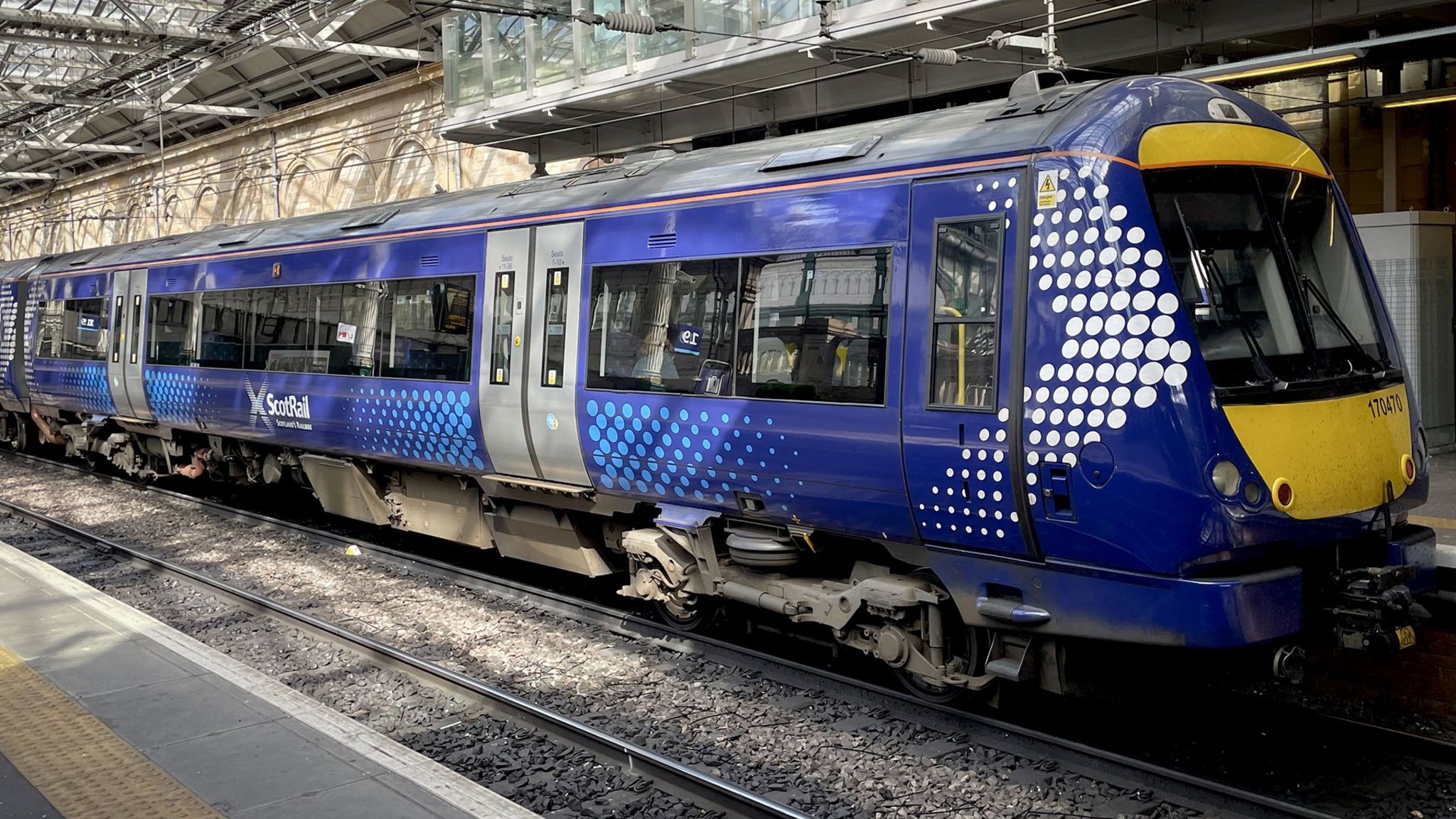 scotrail-why-have-hundreds-of-trains-been-cancelled-bbc-news