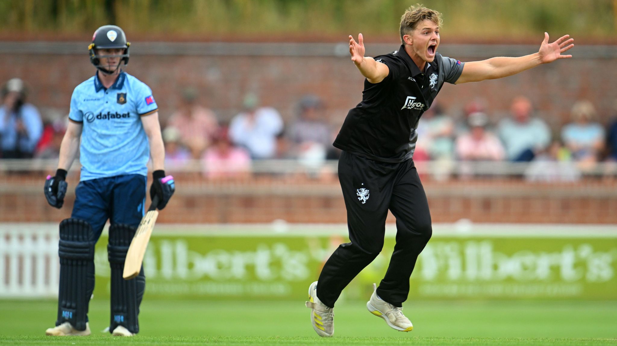 George Thomas of Somerset unsuccessfully appeals for the LBW of Brooke Guest of Derbyshire during the Metro Bank One Day Cup match between Somerset and Derbyshire at The Cooper Associates County Ground on August 04, 2024 in Taunton, England. 