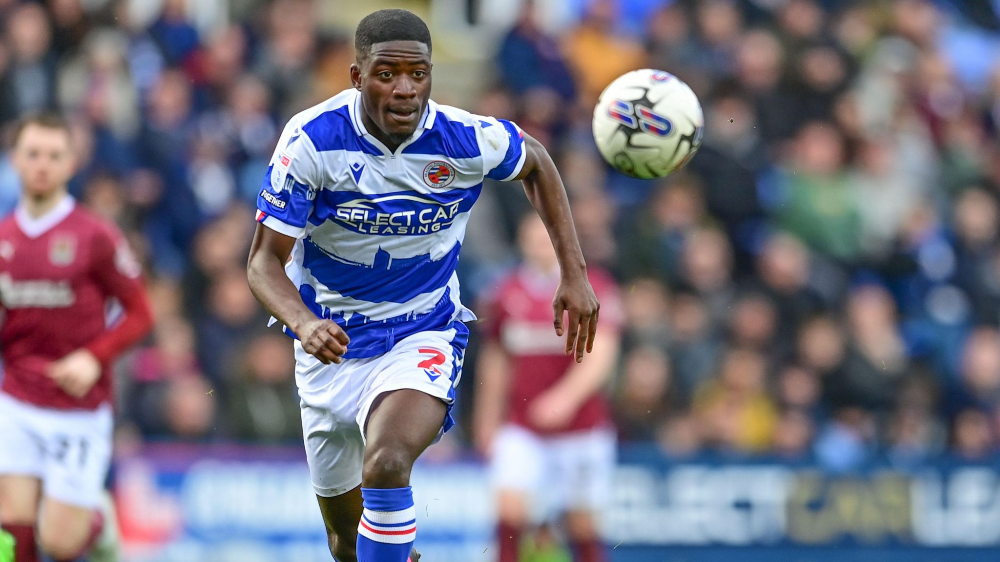 Clinton Mola and Sam Hutchinson among four released by Reading - BBC Sport