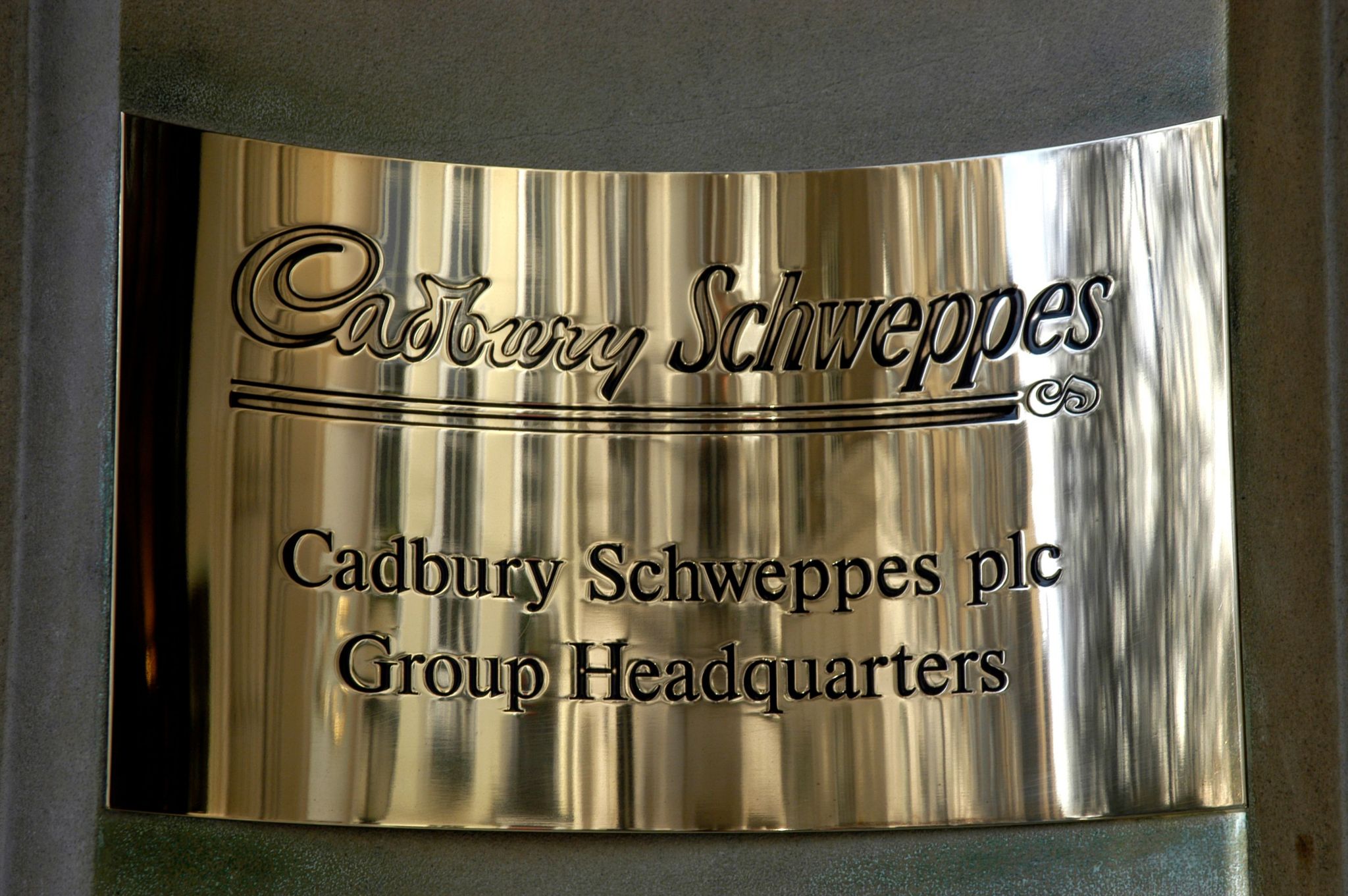 Plate marking Cadbury's merger with Schweppes 