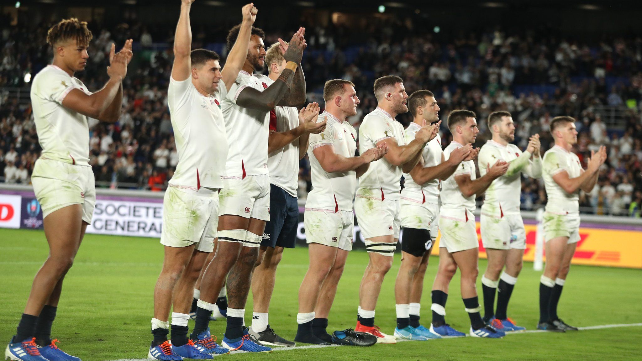 England players celebrating after the win against New Zealand in the World Cup semi-final