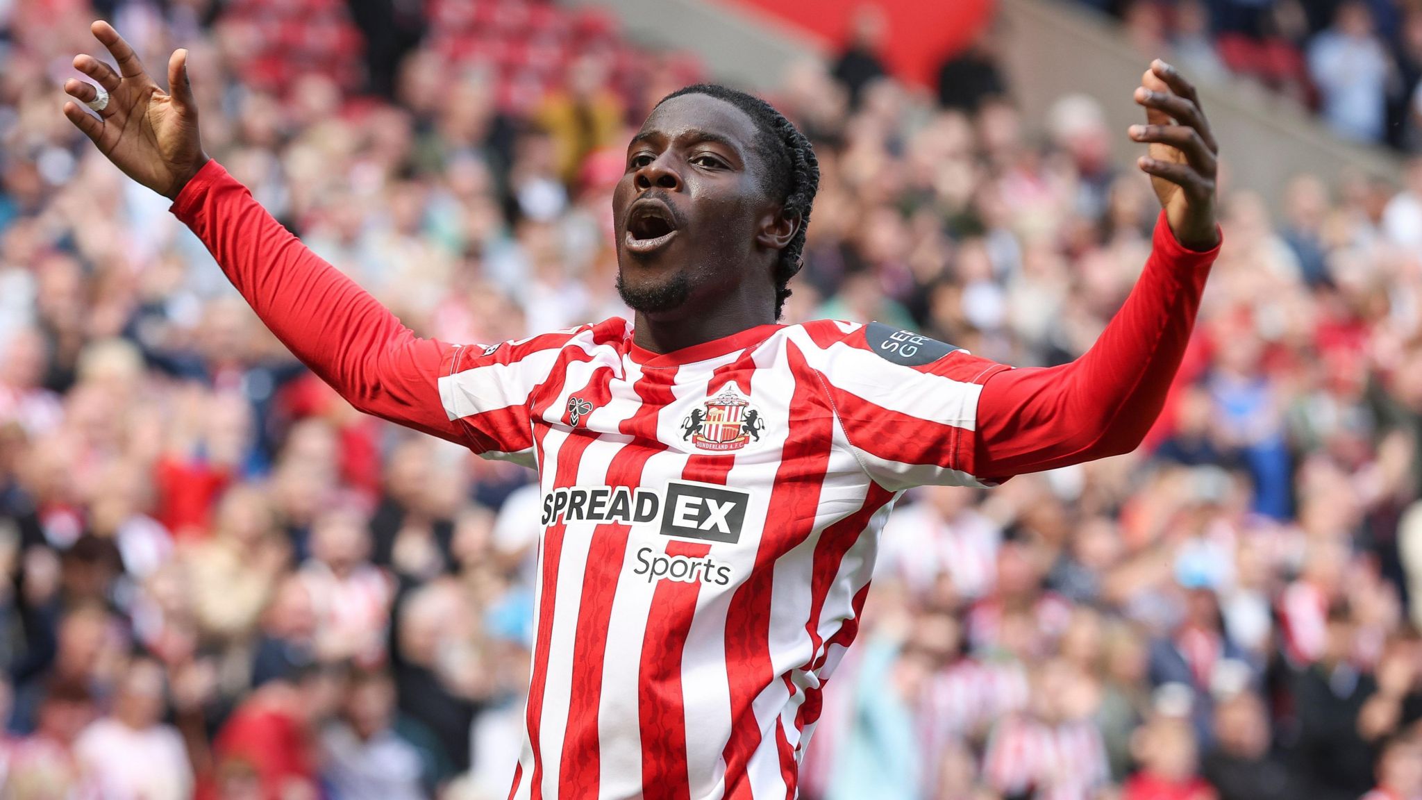 Eliezer Mayenda celebrates after scoring for Sunderland against Sheffield Wednesday