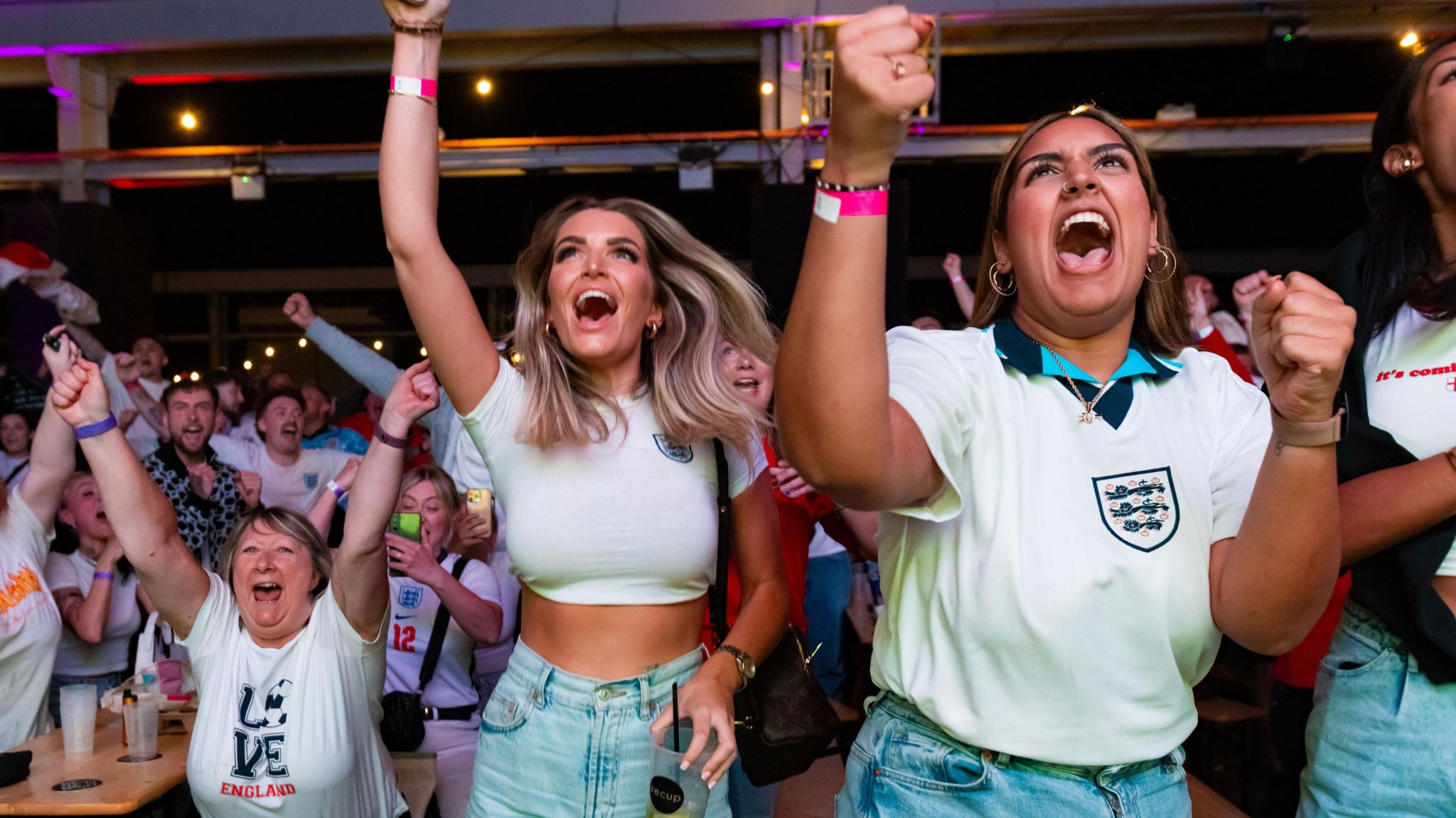 Fans jump up as England beat Switzerland in the semi-finals