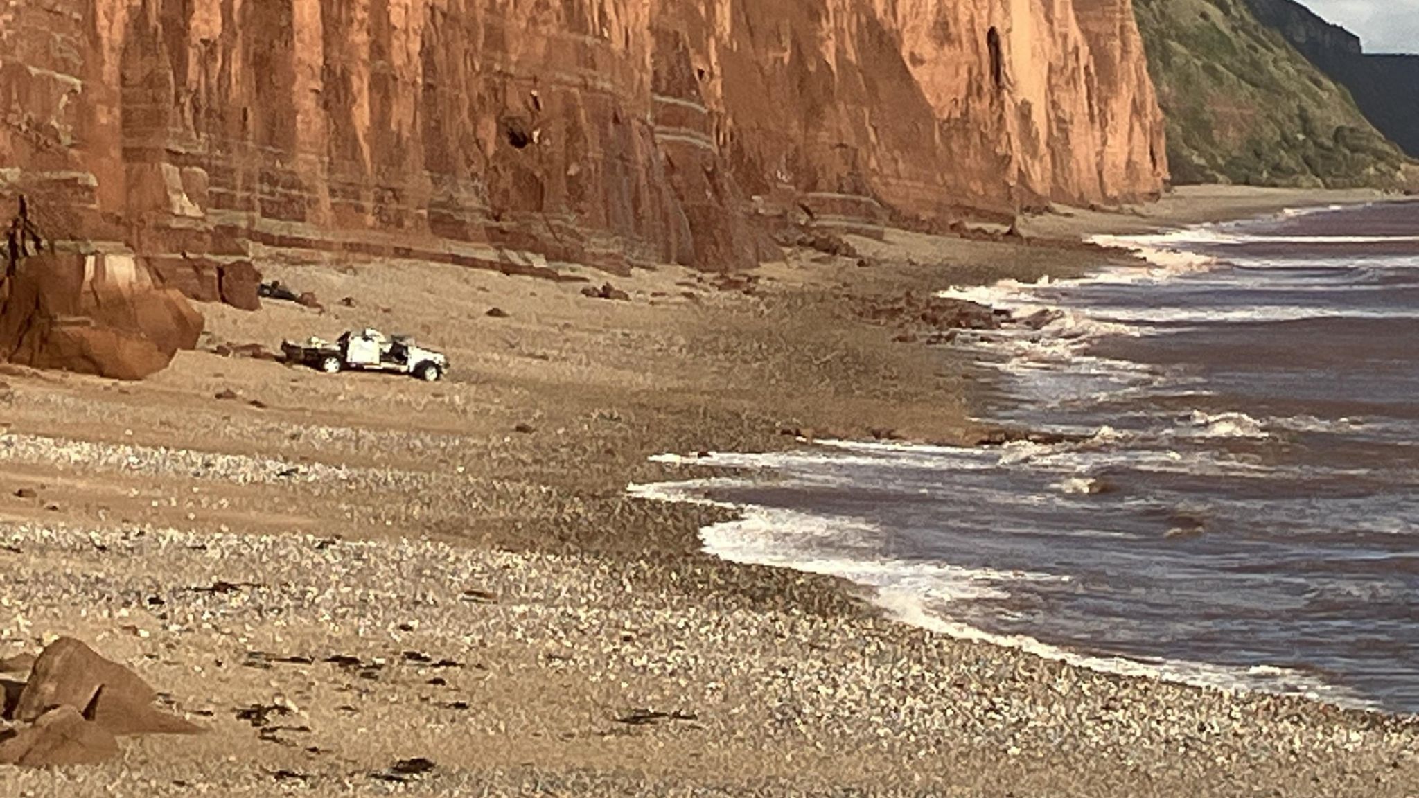 Uncertainty over retrieval plan for stranded vehicle in Sidmouth