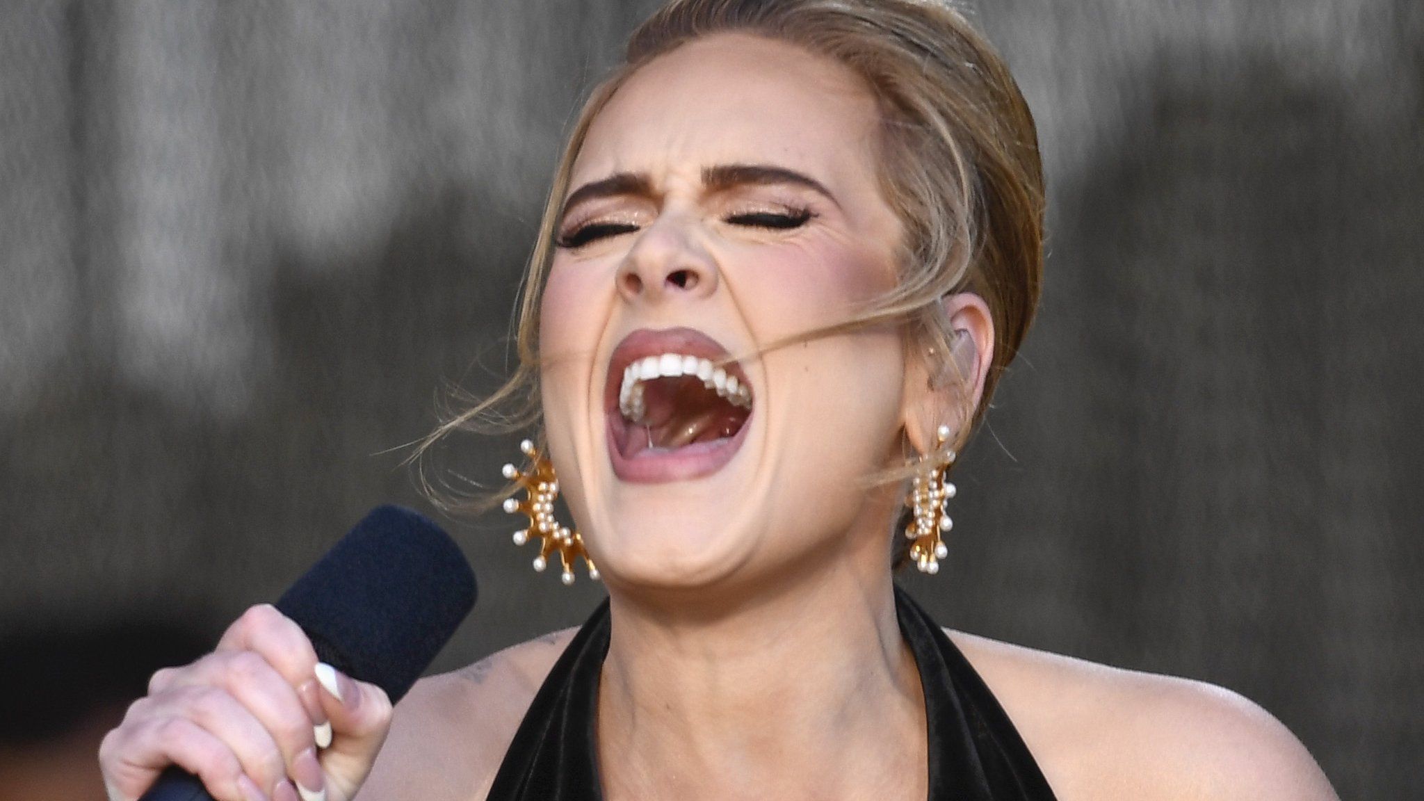 Adele singing in Hyde Park