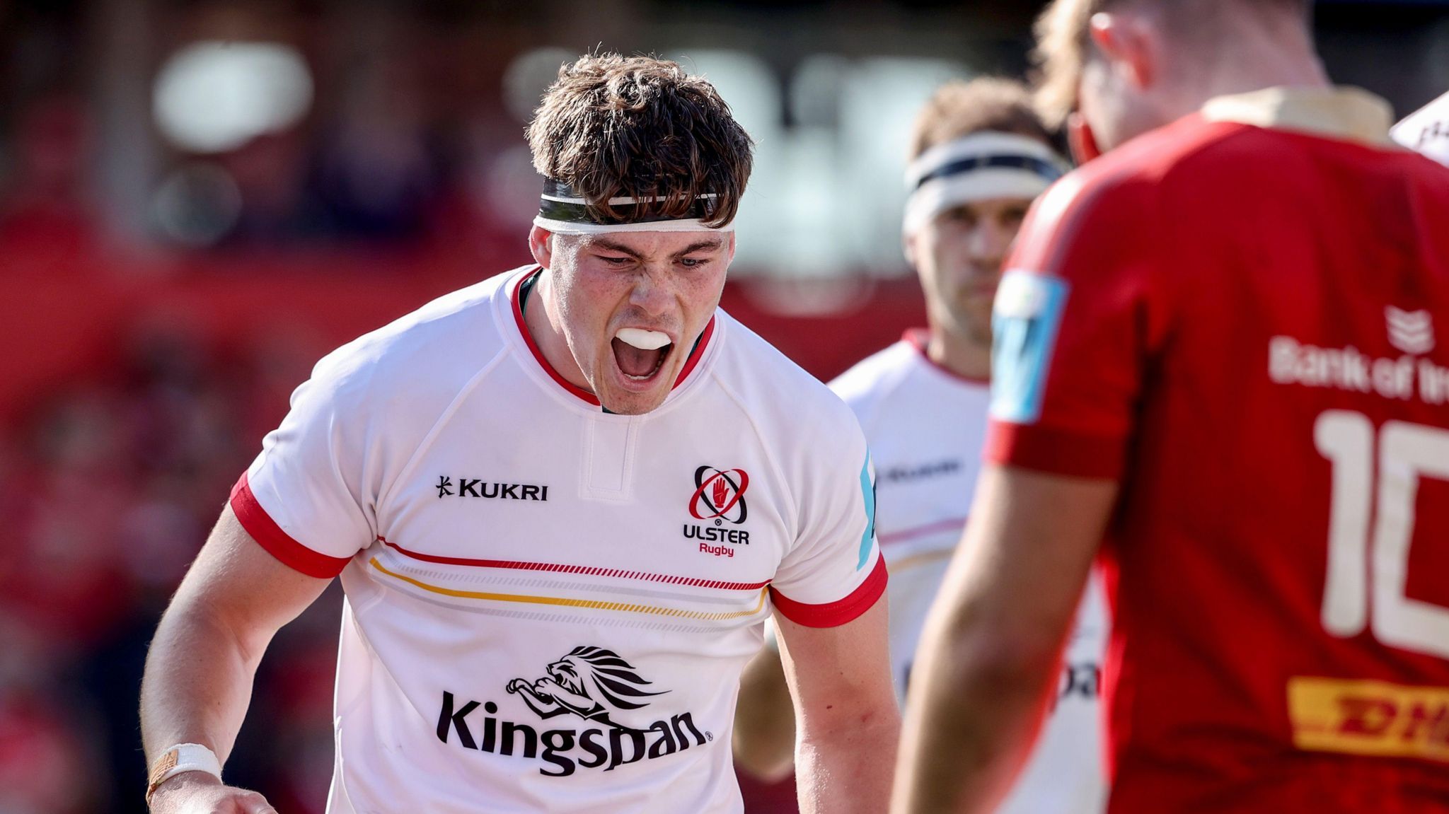 Jude Postlethwaite celebrates an Ulster try