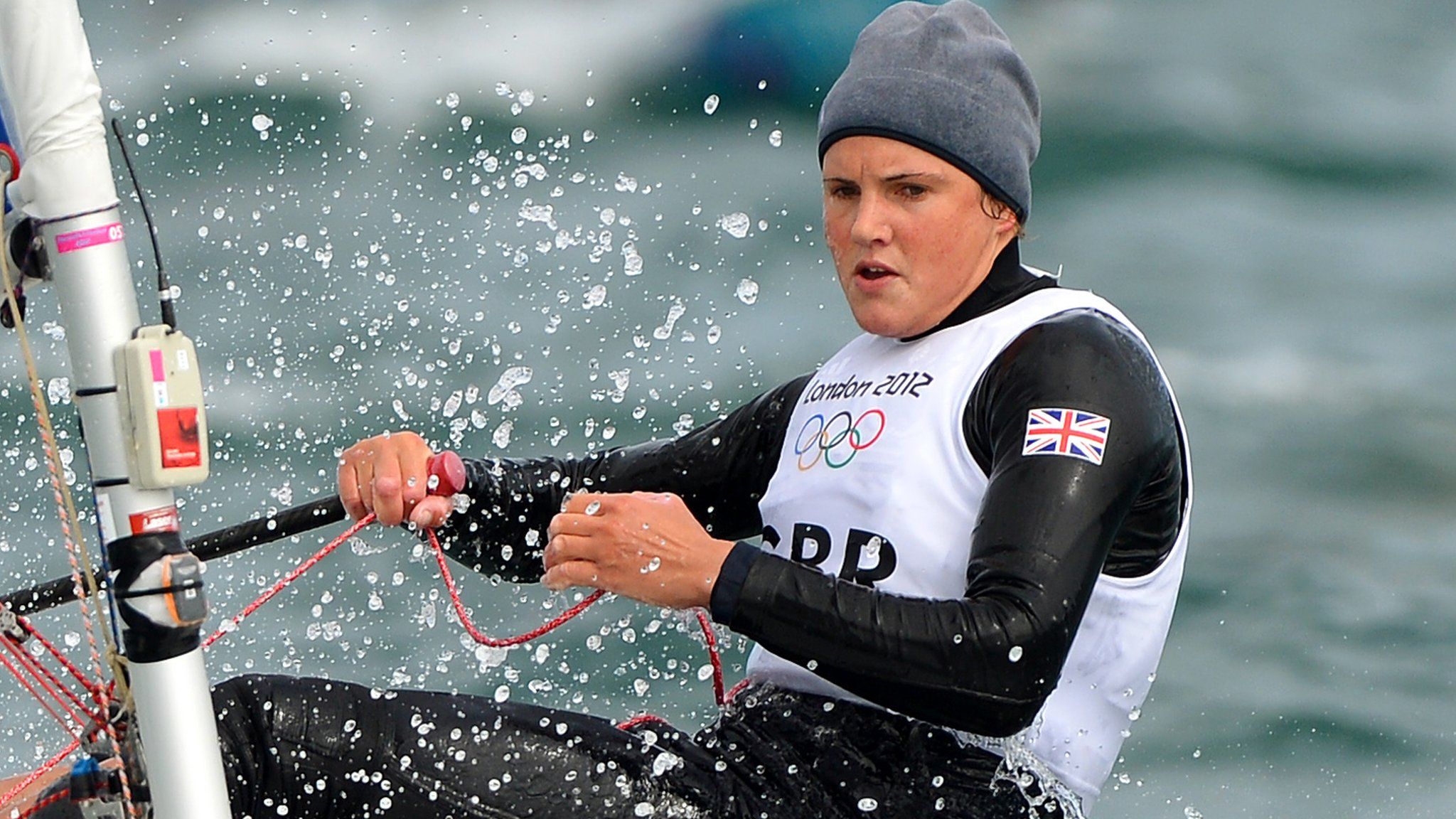 Sailing: GB's Nick Thompson retains Laser world title - BBC Sport