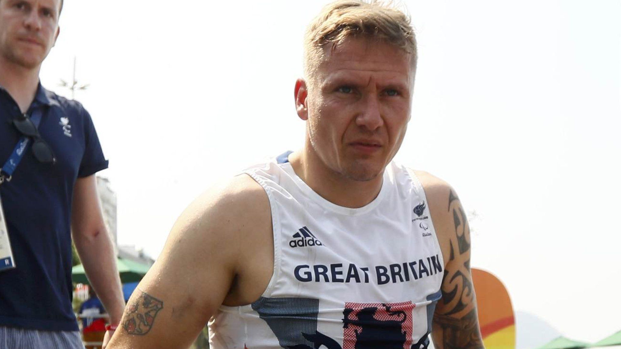 David Weir failed to complete the men's T54 marathon on Sunday