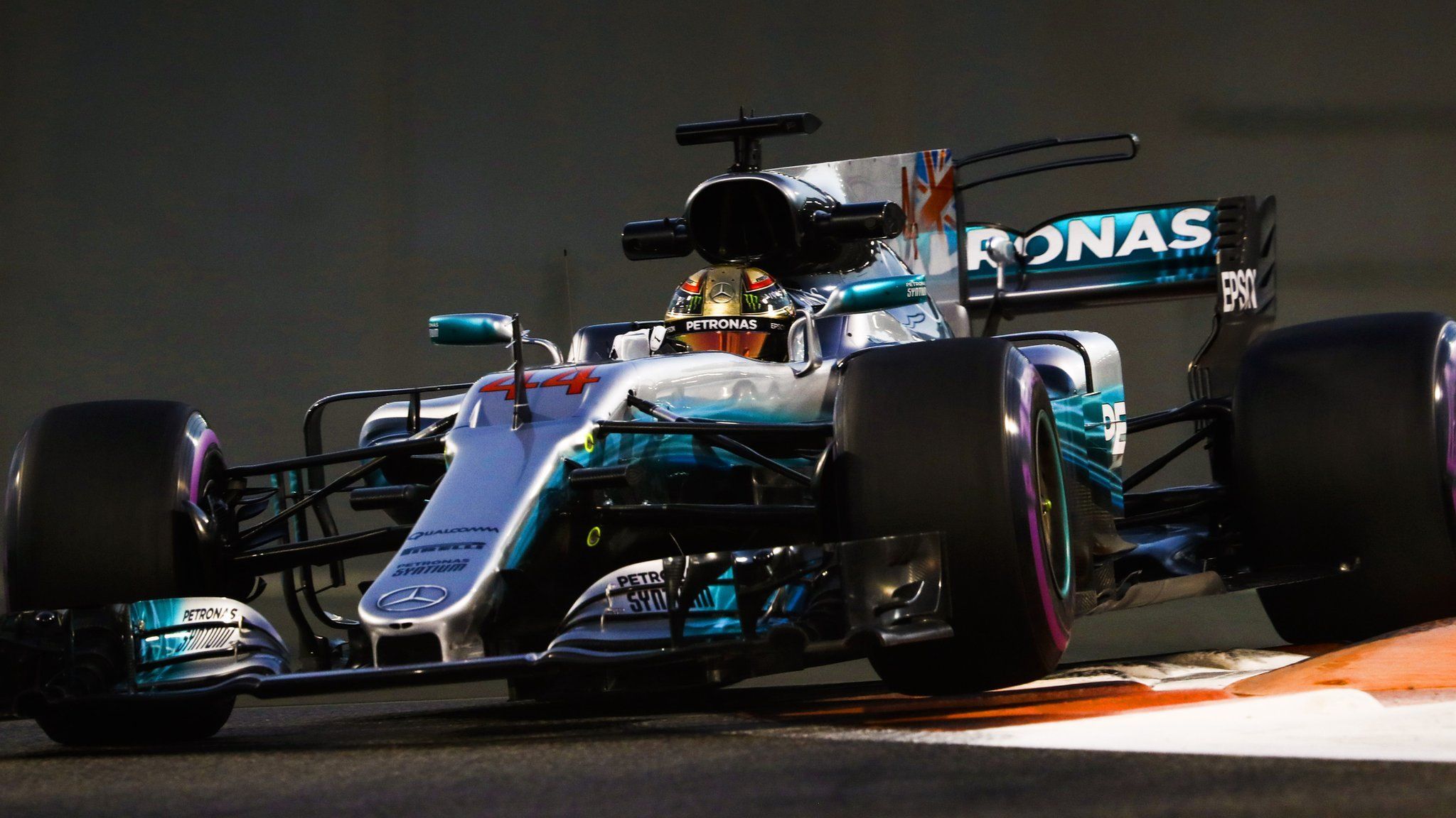 Lewis Hamilton in action at the Abu Dhabi Grand Prix