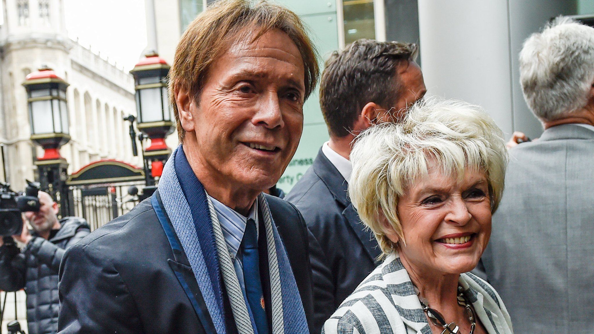 Sir Cliff Richard arriving at the High Court with Gloria Hunniford on 13 April 2018
