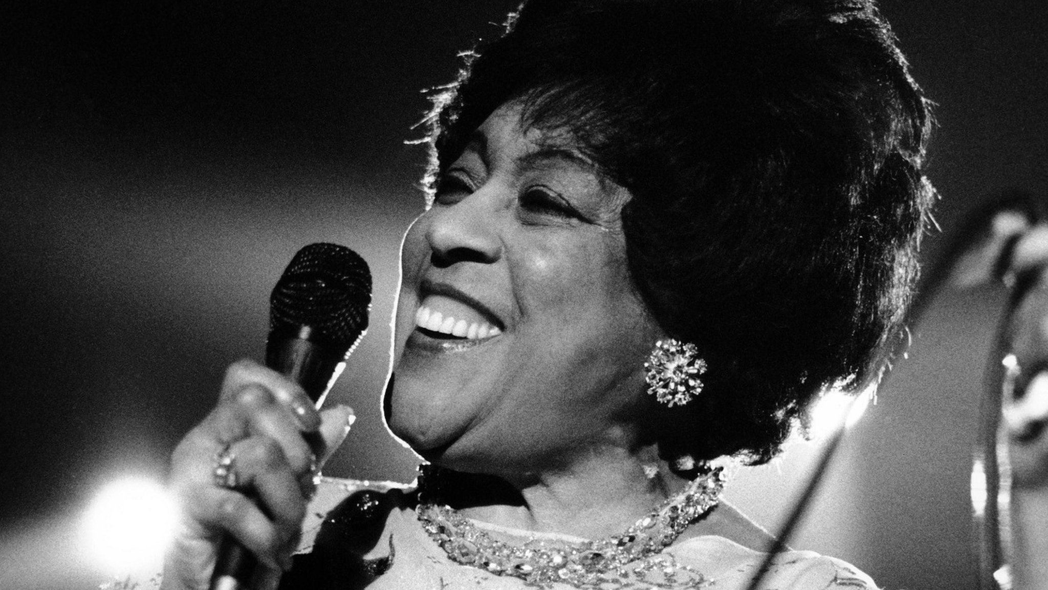 Adelaide Hall: 'Real first lady of jazz' honoured with blue plaque ...