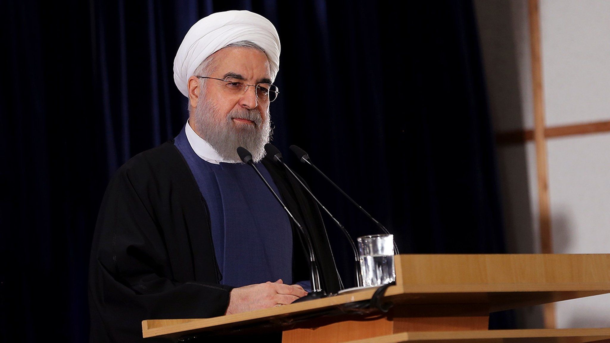 Hassan Rouhani delivers a speech to provincial governors in Tehran on 21 January 2016