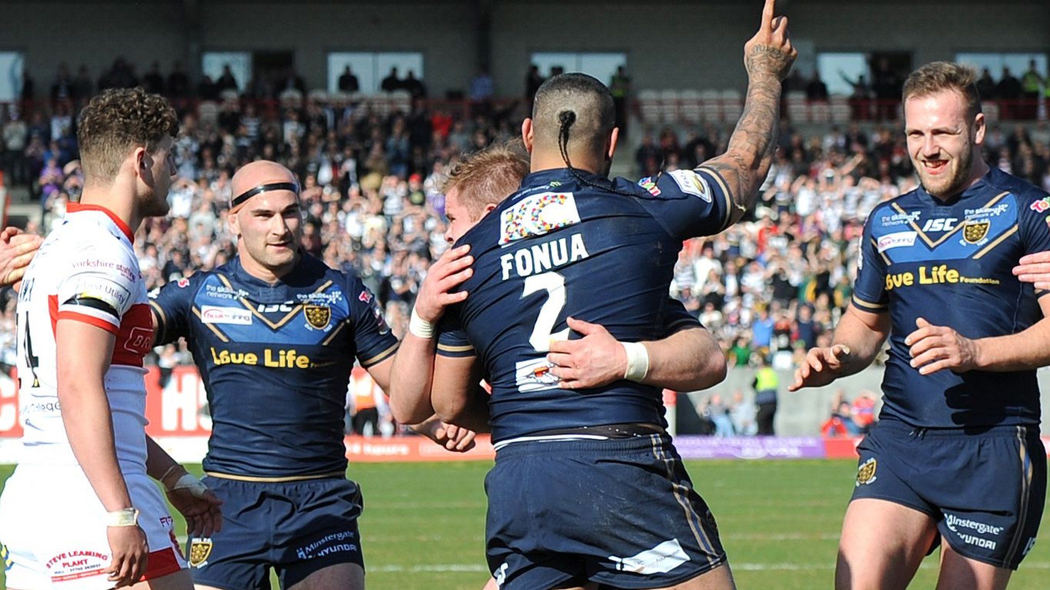 Super League: Wigan Warriors 30-16 Hull KR - BBC Sport