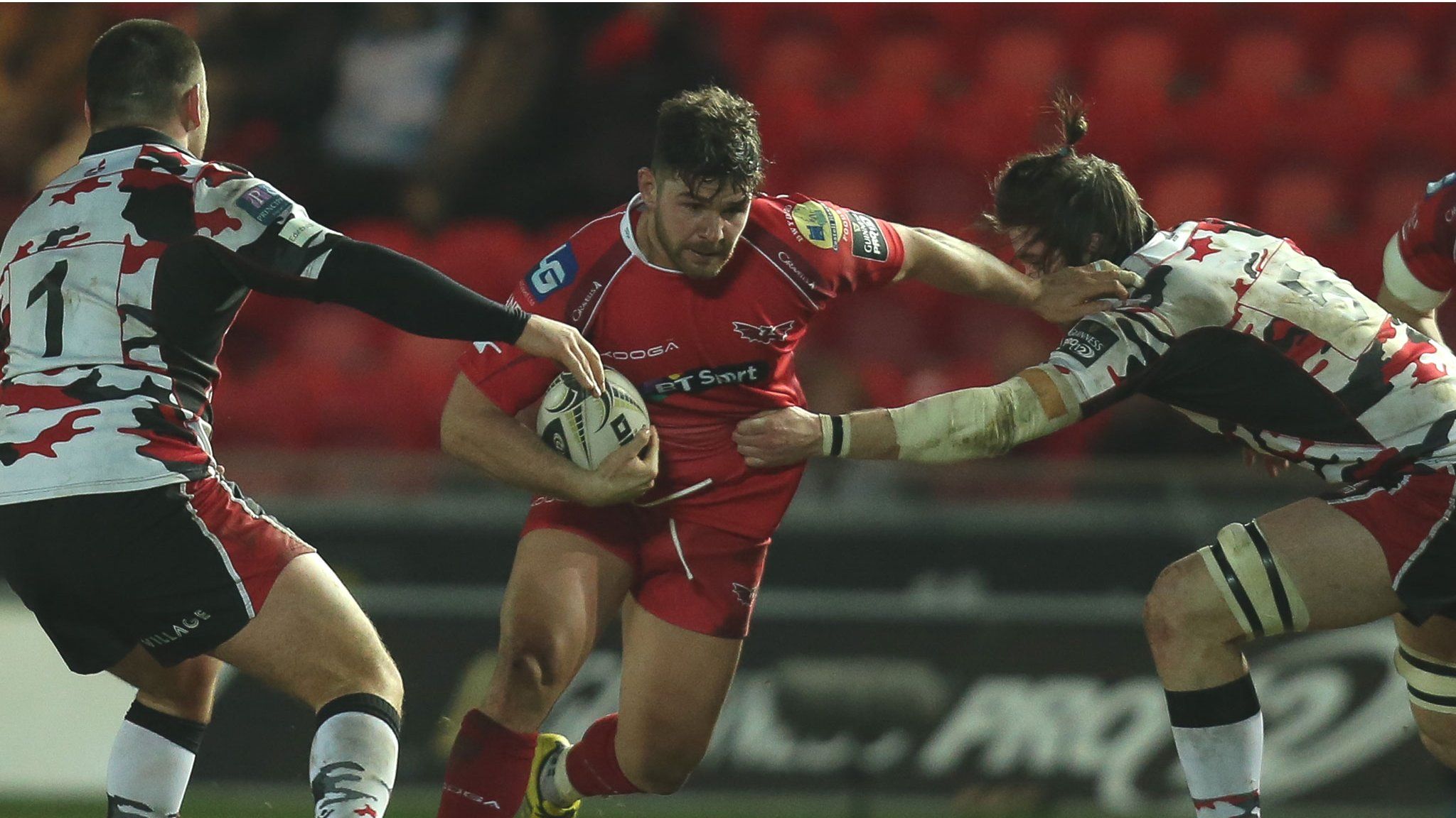 Kirby Myhill in action for Scarlets