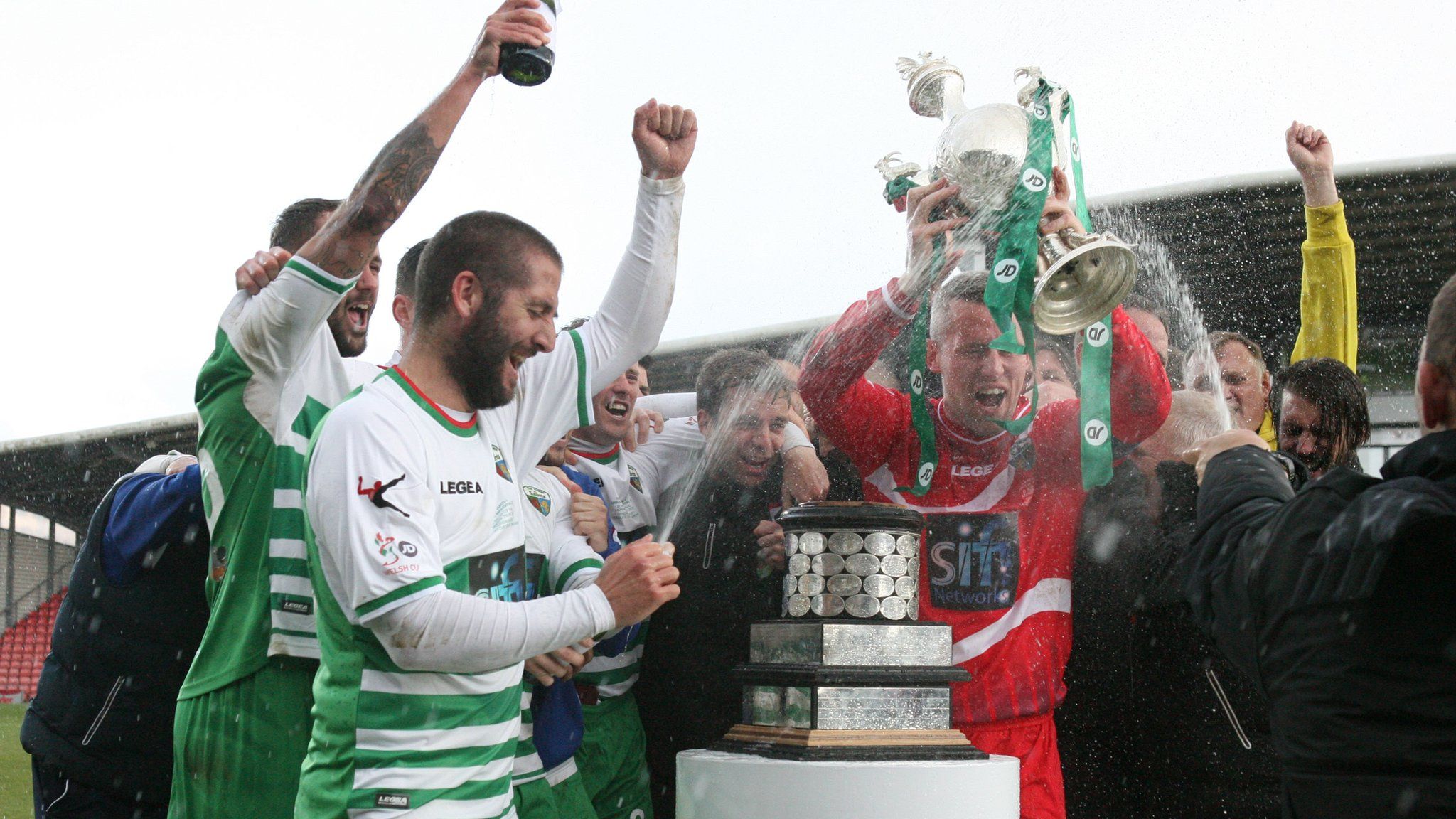 New Saints players celebrate their Welsh Cup win over Airbus UK