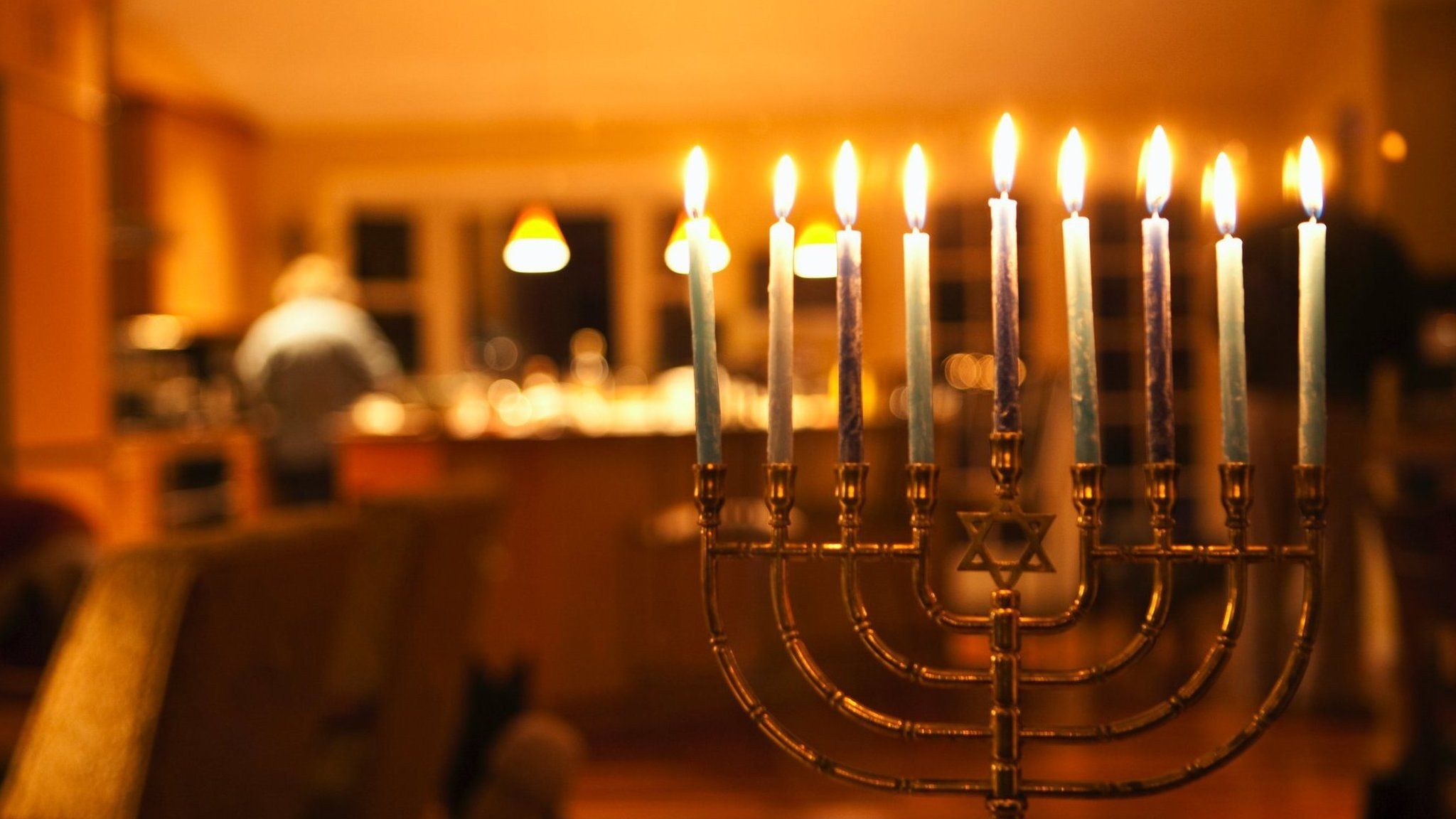 A Hanukkah candle